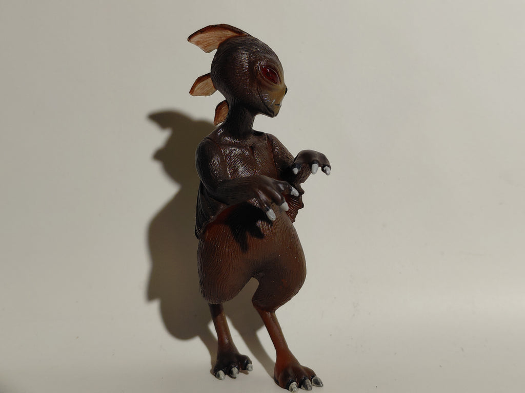 Red Chupacabra UMA Figure Super Mystery Magazine MU Namiki 2001 Japan