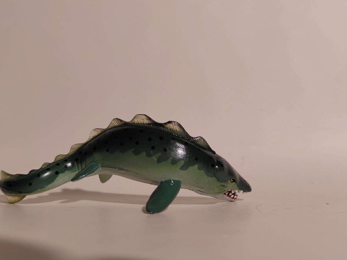 Sea Serpent – Showa-era retro collectible - UMA Figure Super Mystery Magazine MU Namiki 2001 Japan