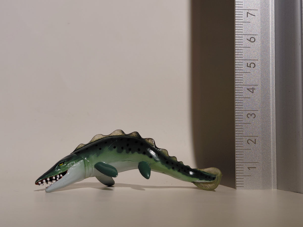 Sea Serpent – Showa-era retro collectible - UMA Figure Super Mystery Magazine MU Namiki 2001 Japan