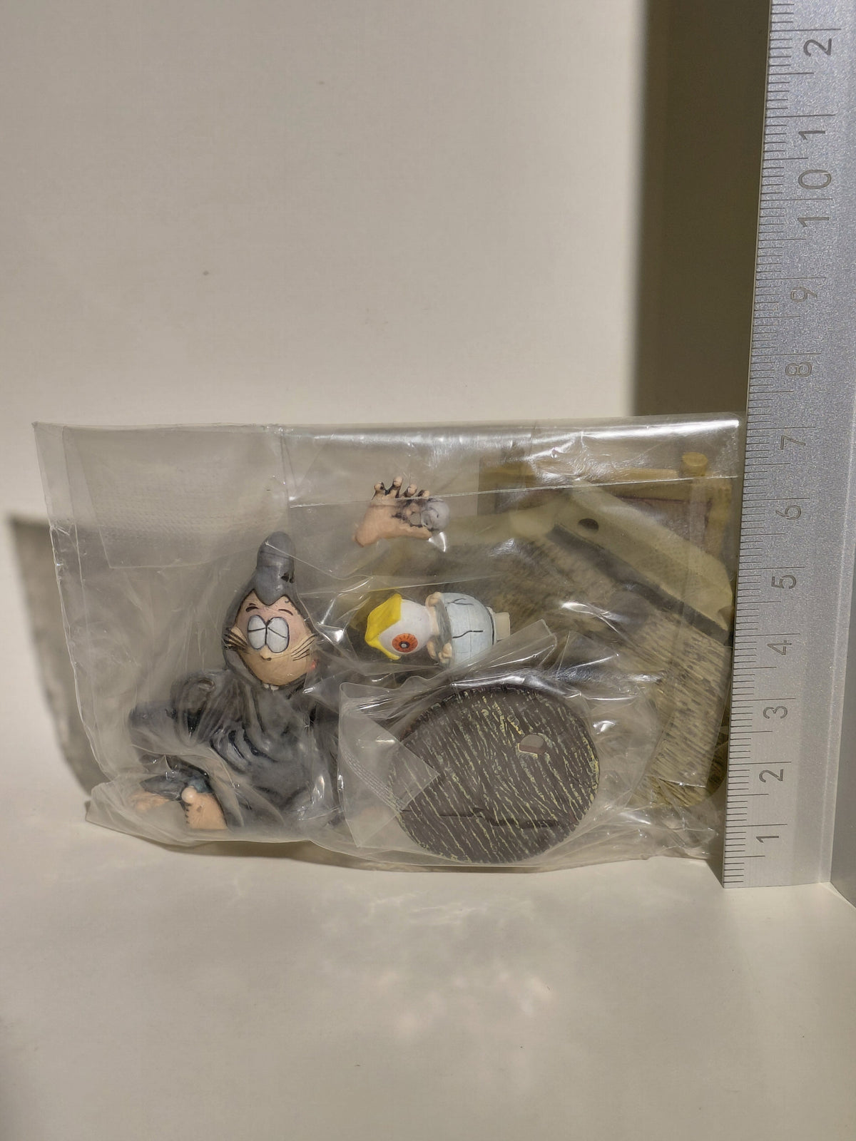 GeGeGe no Kitaro "Kitaro Meikan" (Kitaro Collection) – (Grey) Nezumi Otoko & Medama-oyaji, 2001, Bandai