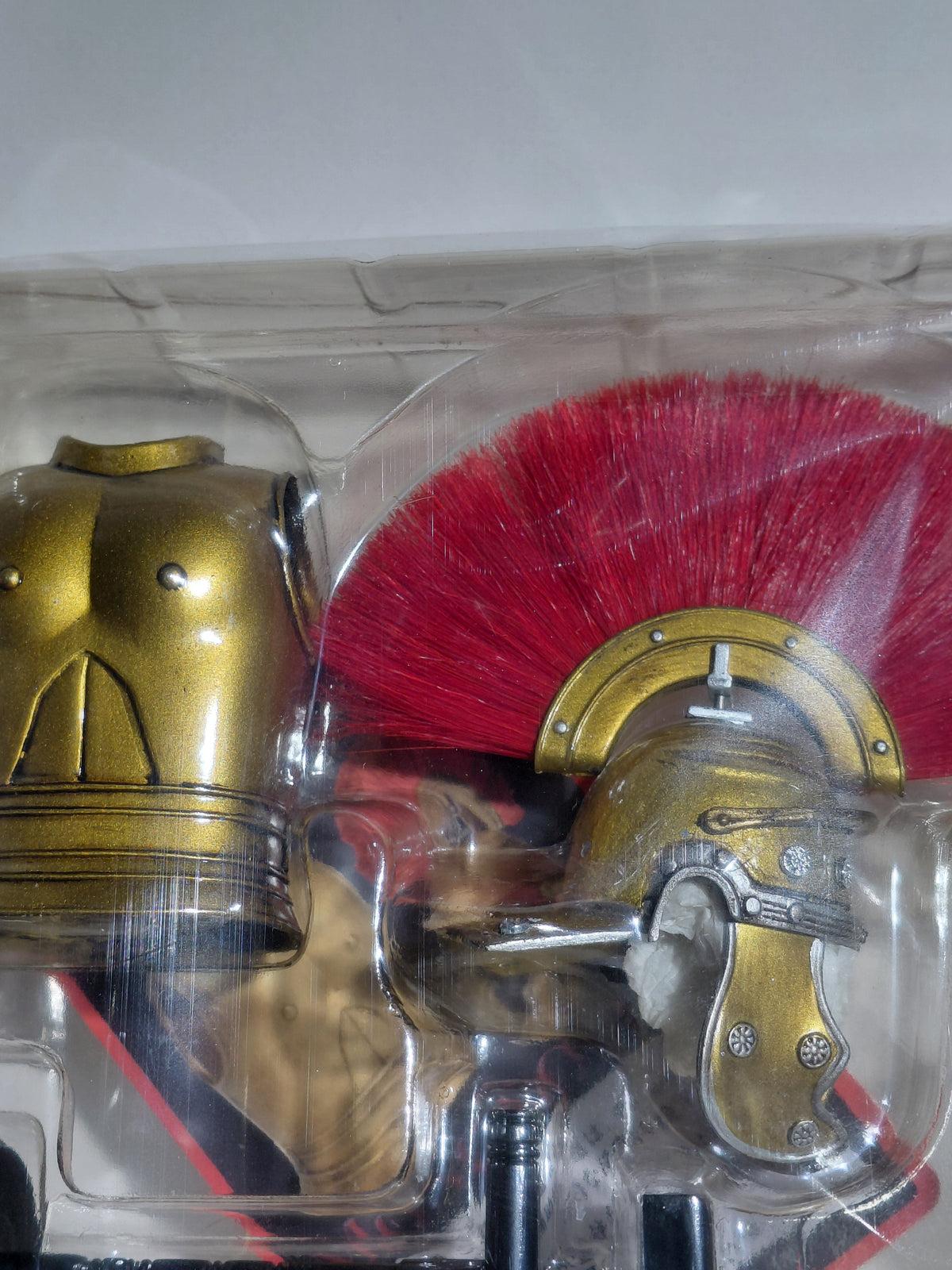 Mononofu Vol. 4: World Helmet Series (1/10 scale) (M0411 / Iron Armor + Ancient Greek/Roman Style Helmet in gold)
