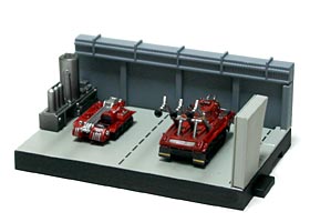 Konami SF Movie Selection Thunderbird POD Vehicle Vol.2 - Pod-Mech Hangar Diorama Tunnel Exploration Vehicle & Suction-Grip Vehicle ( MONOBRAKE & DOMO )