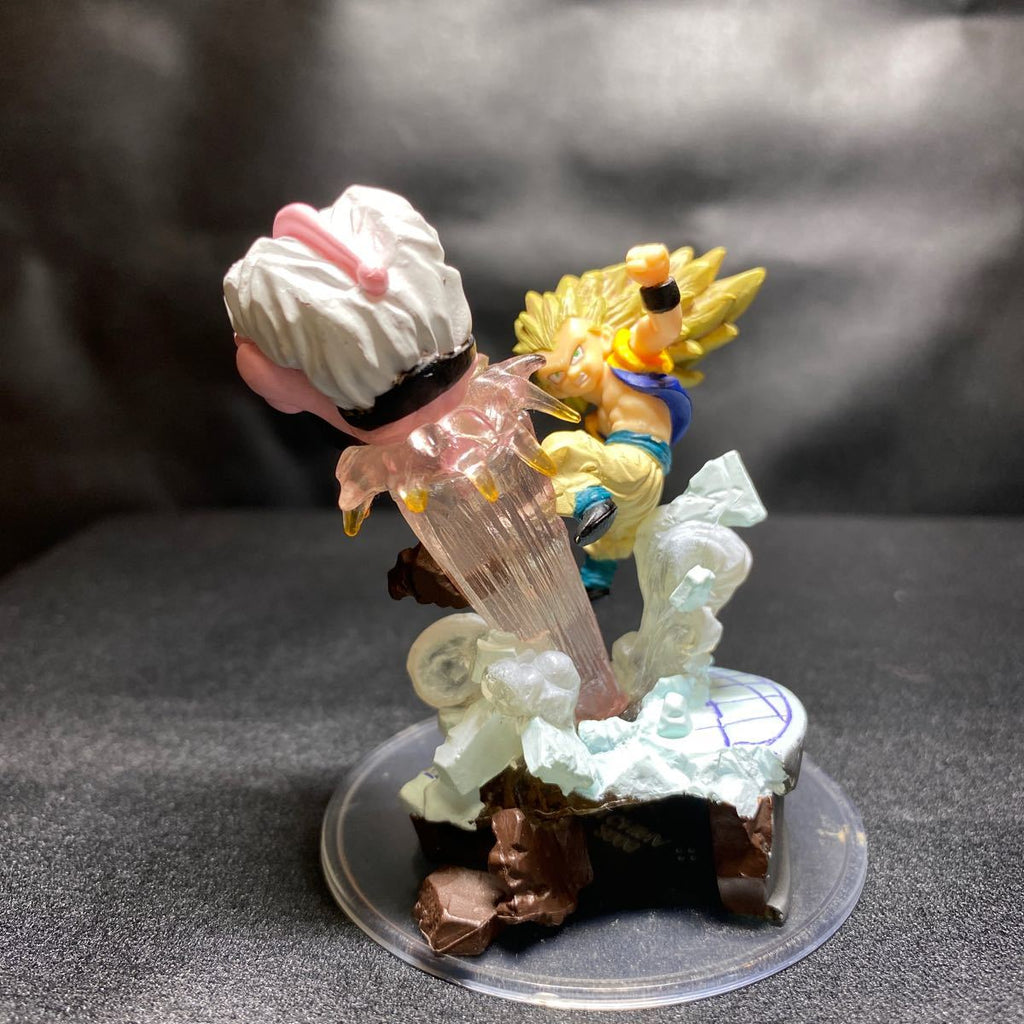 Dragon Ball Z Imagination Figure 8: Gotenks vs. Majin Buu