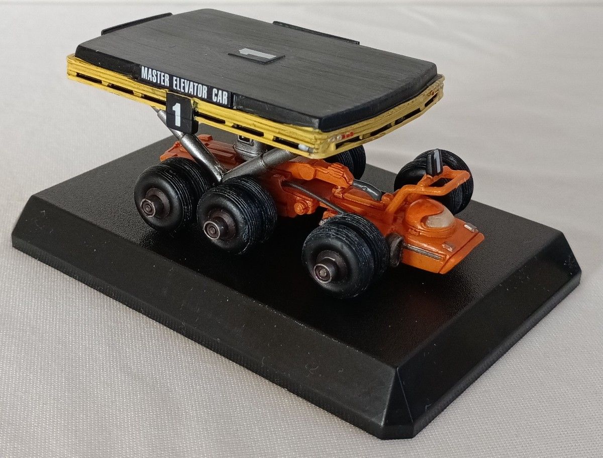 Konami SF Movie Selection Model Thunderbirds Vol. 1 –  Elevator Car