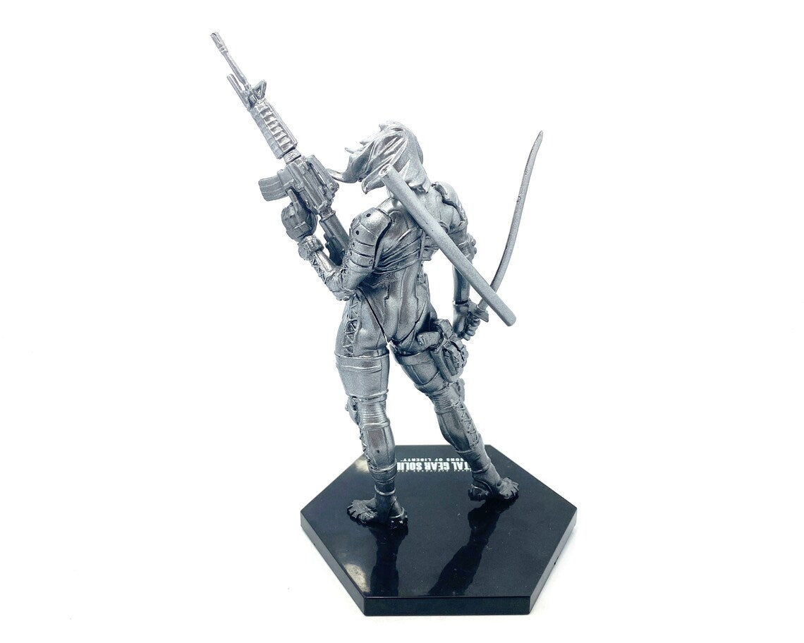 Metal Gear Solid 2 Konami Figure Collection Vol.1 Gunmetallic Ver. Raiden