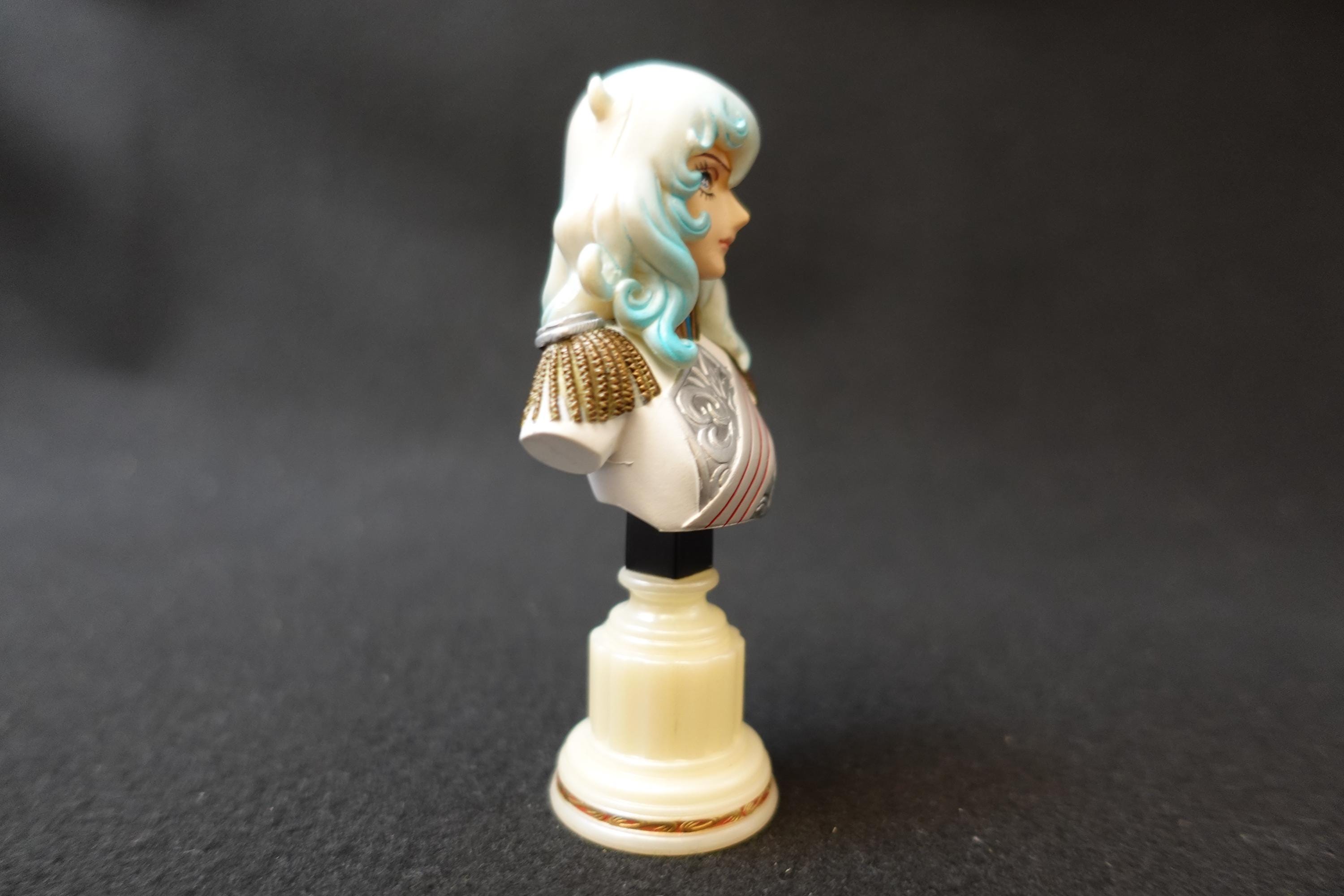 Furuta Rose of Versailles by Riyoko Ikeda ベルサイユのばら #34  Osukaru Furansowa do Jaruje (Bust, Silver Hair)