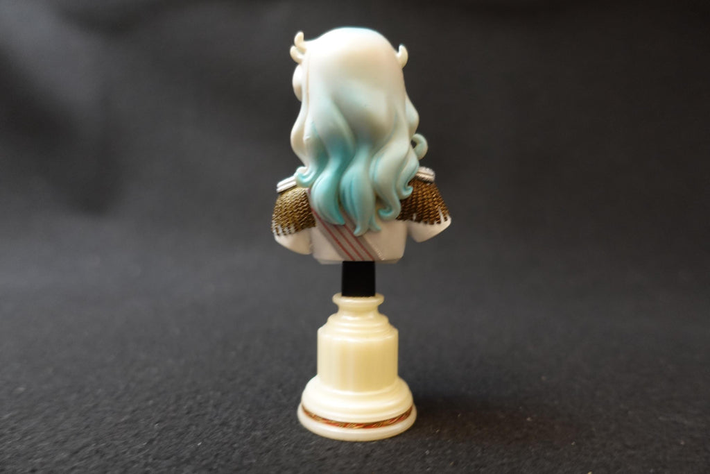 Furuta Rose of Versailles by Riyoko Ikeda ベルサイユのばら #34  Osukaru Furansowa do Jaruje (Bust, Silver Hair)