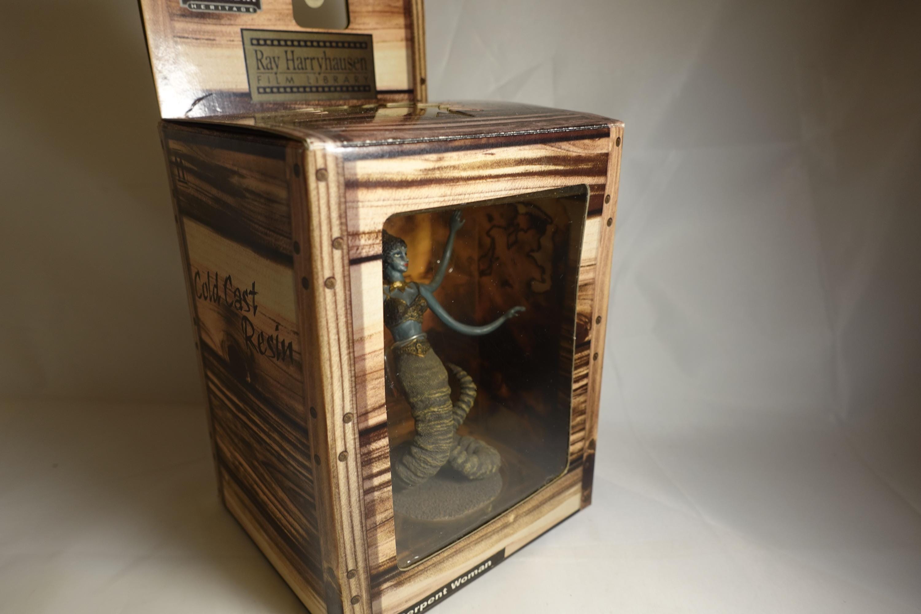 Ray Harryhausen Film library Collection Serpent Woman Cold Cast Resin Figure X-plus