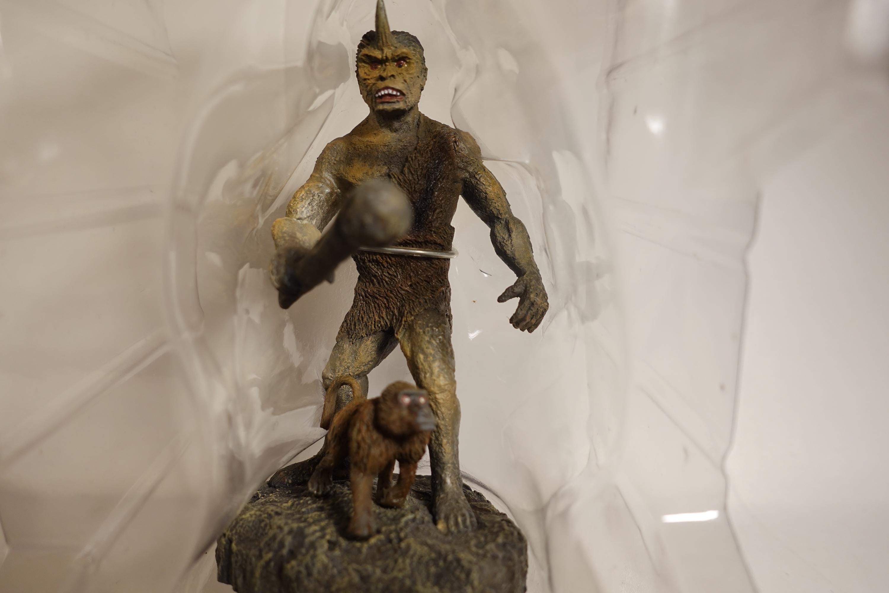 Ray Harryhausen Sinbad & Eye Of The Tiger TROGDOLYTE Cold Cast Resin Figure X-plus