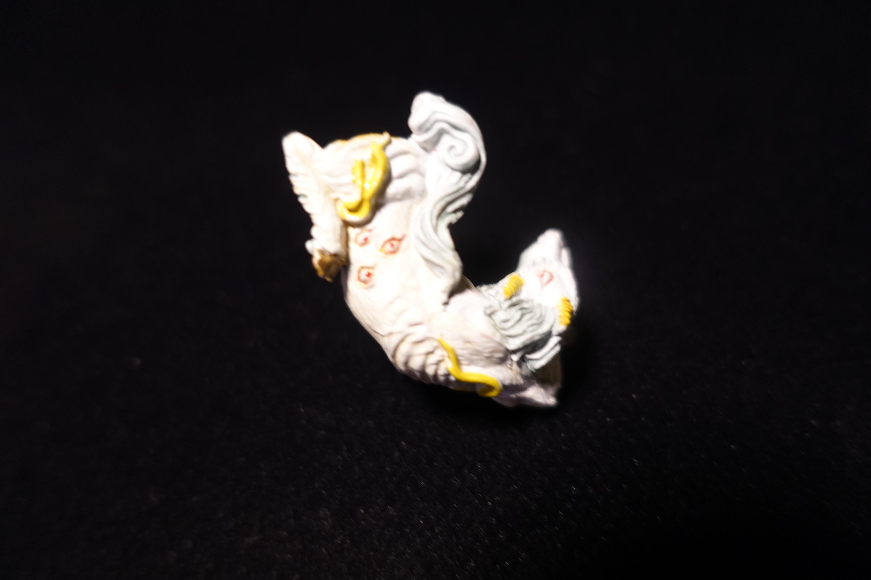 Japanese Yokai  Sunroll Shirasawa Mini Mascot Figure Kaiyodo