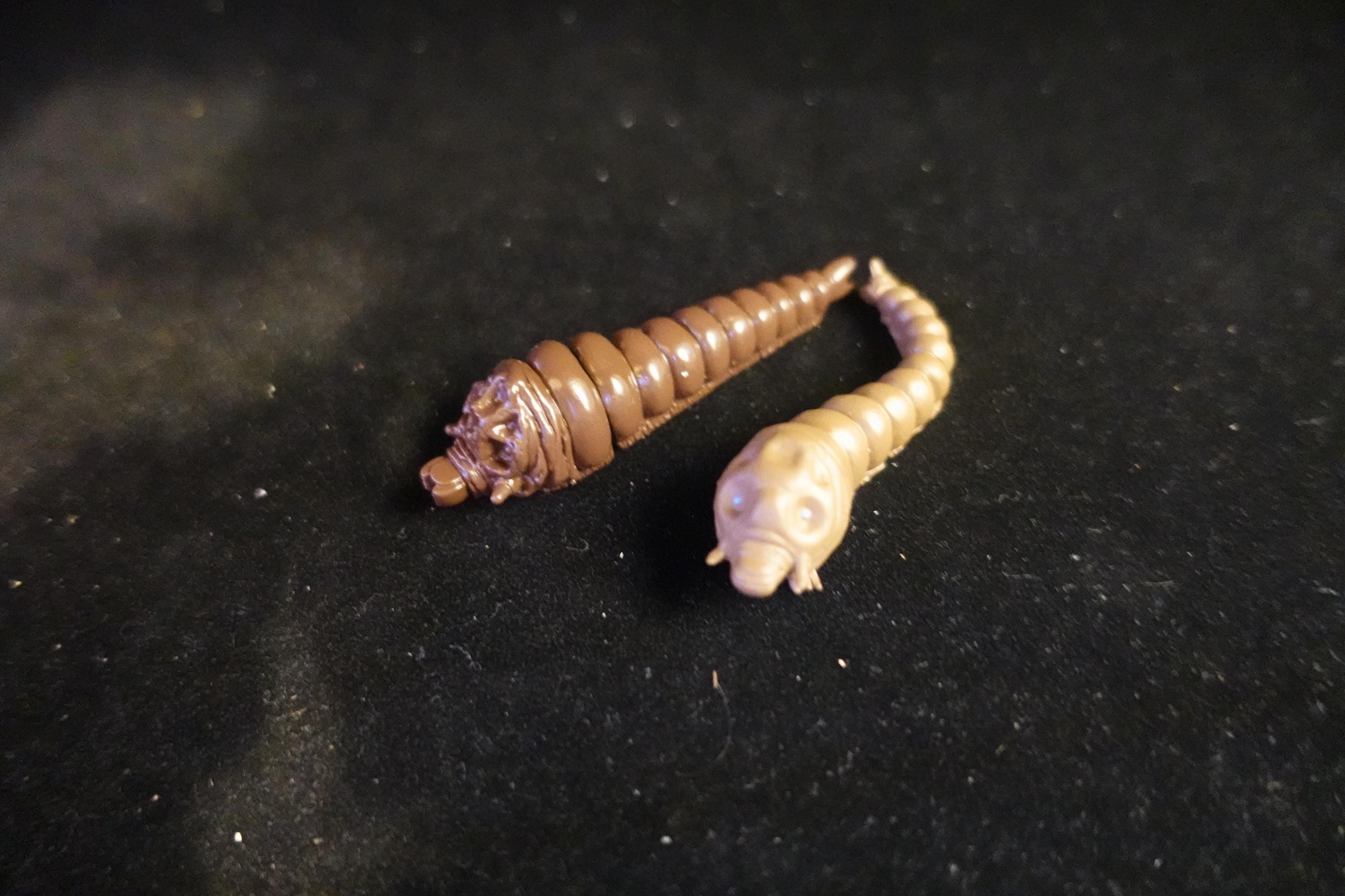Godzilla Toho 1992 Mothra Larva Bandai HG Series
