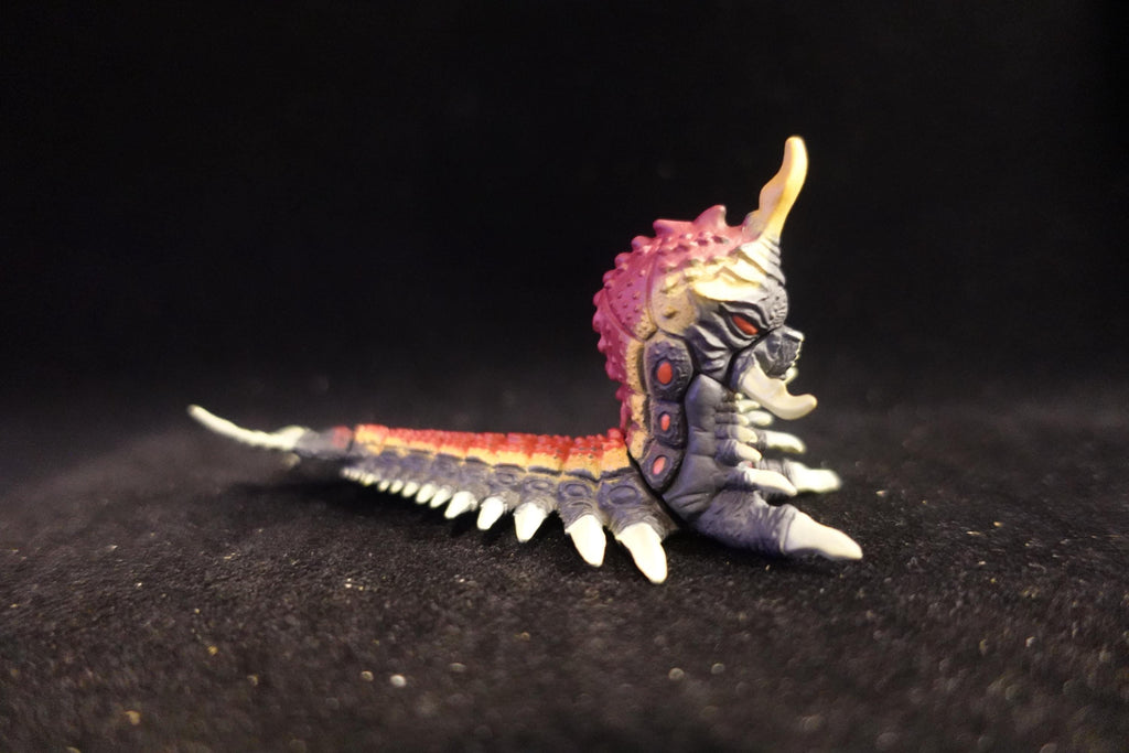 Godzilla Toho 1992 Battra Larva Bandai HG Series