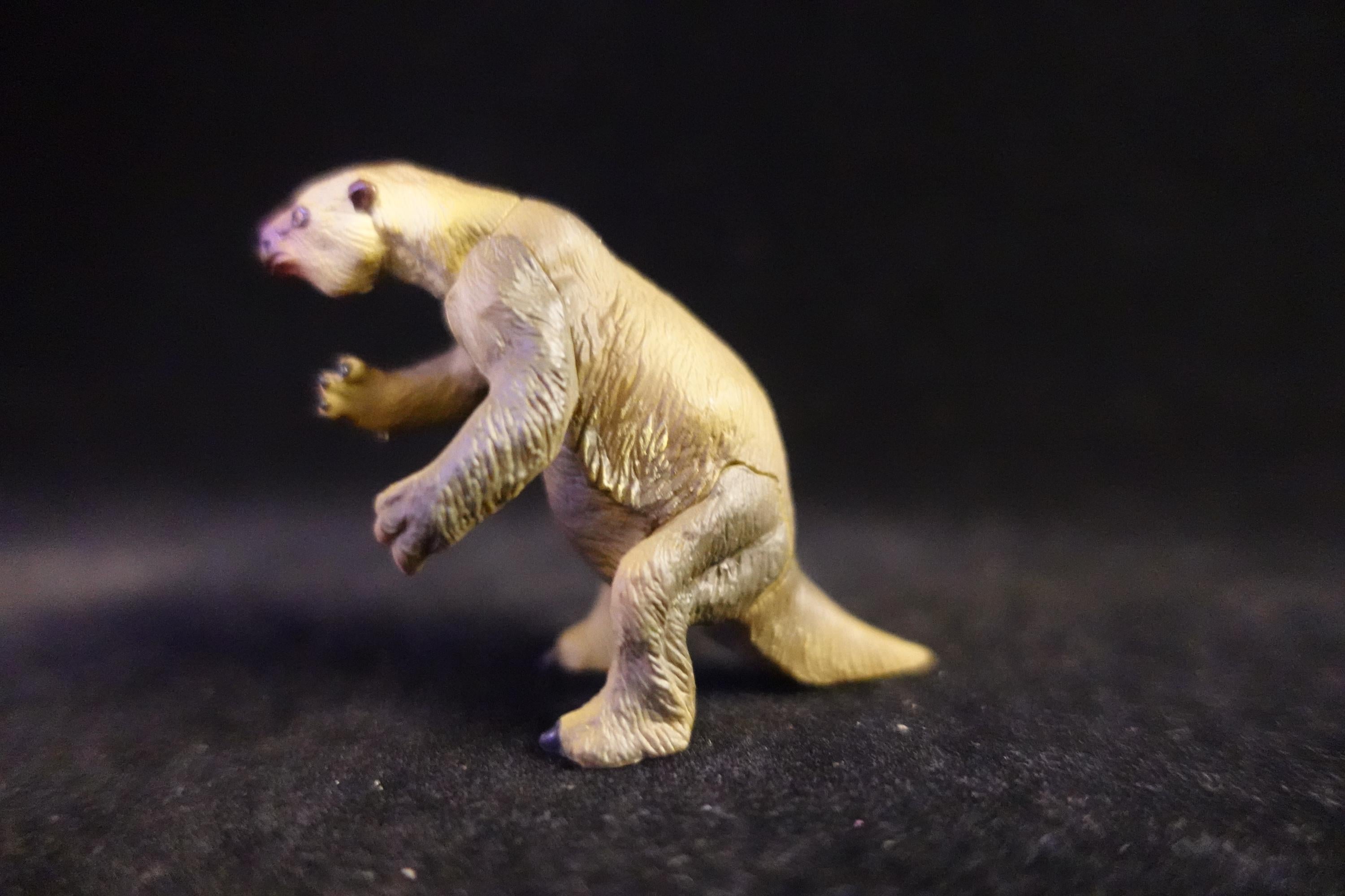 Kaiyodo UHA Dinotales Series 2 Megatherium