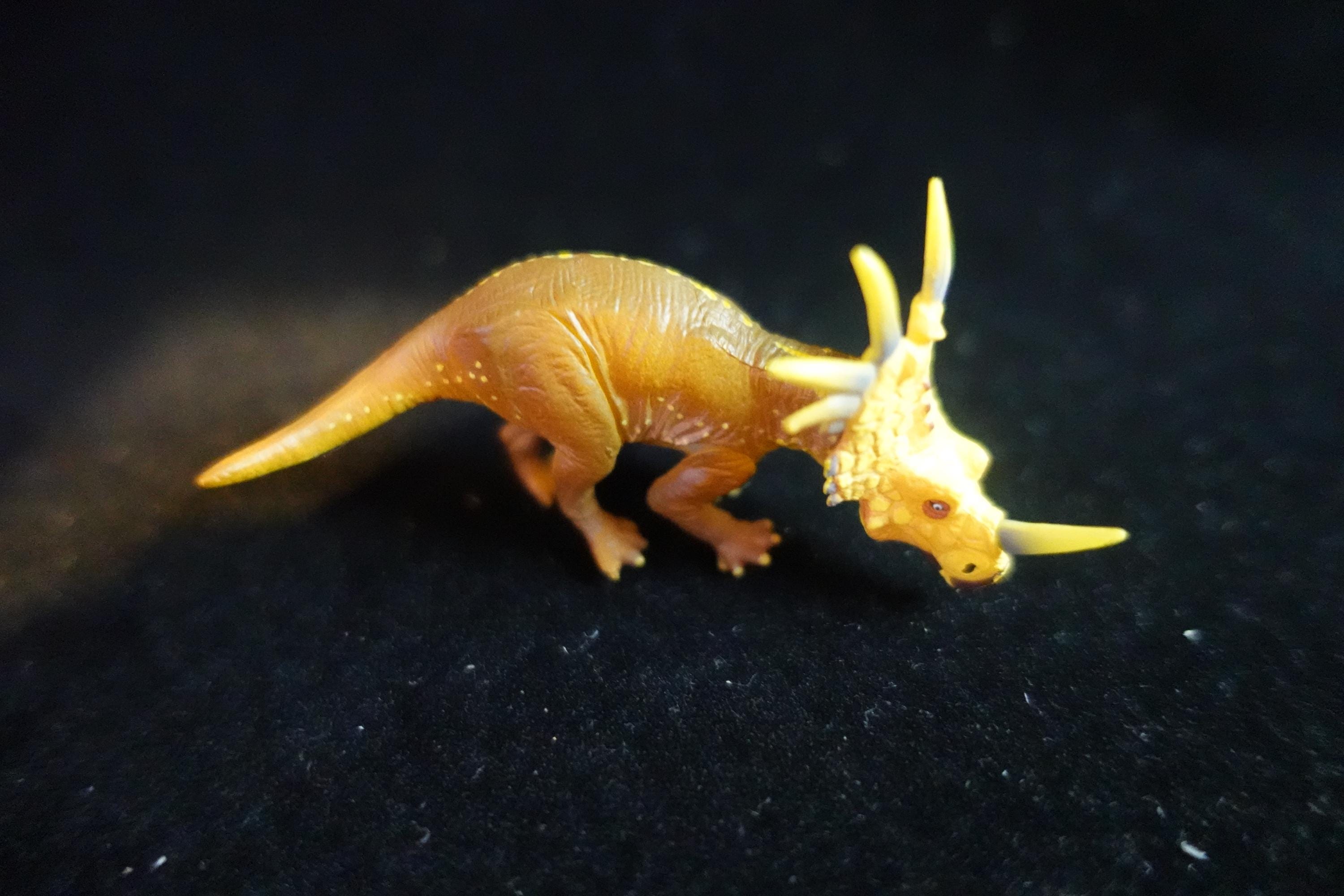 Kaiyodo UHA Dinotales Series3 Styracosaurus