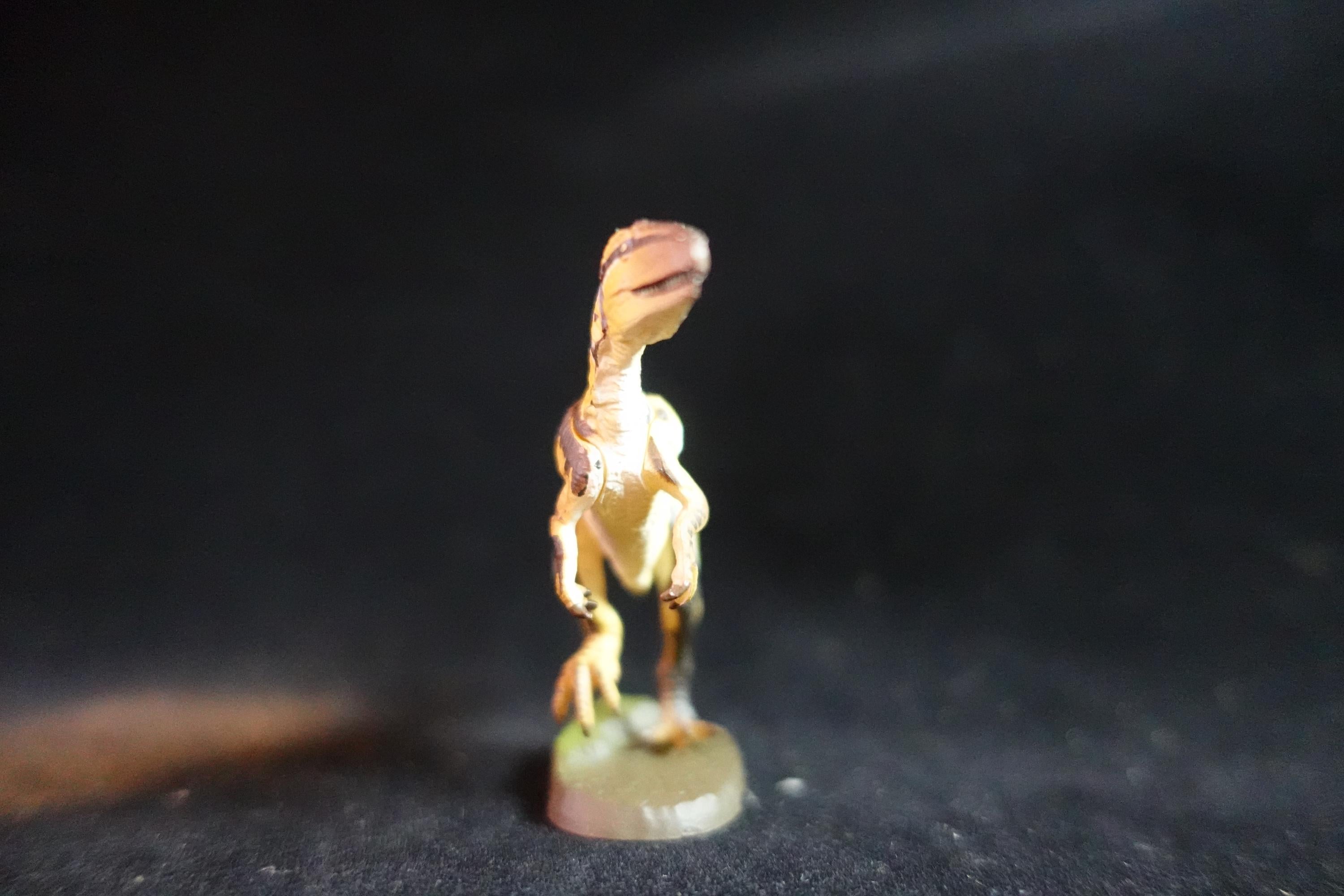 Kaiyodo Dinotales 6 Lawson Edition Allosaurus A