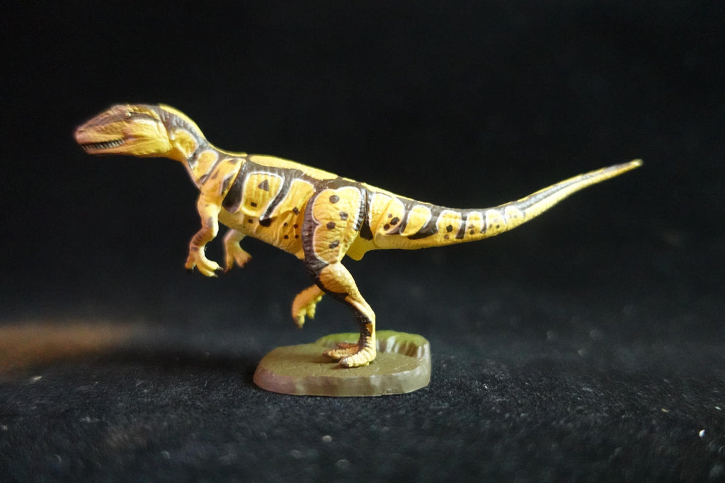 Kaiyodo Dinotales 6 Lawson Edition Allosaurus A