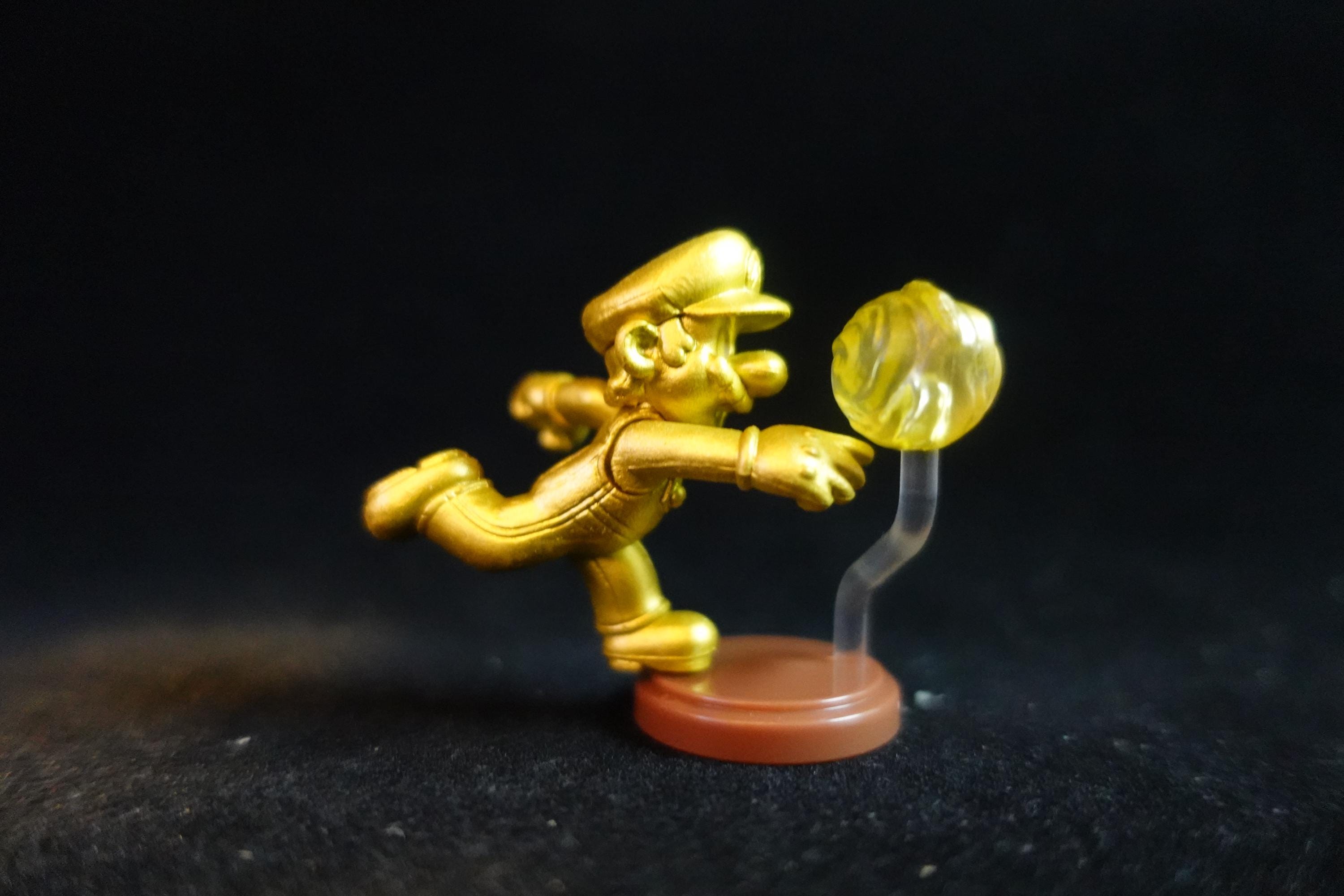 Super Mario 35th Anniversary Furuta Japan Super Mario Figure Gold Mario