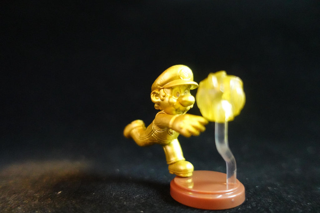 Super Mario 35th Anniversary Furuta Japan Super Mario Figure Gold Mario