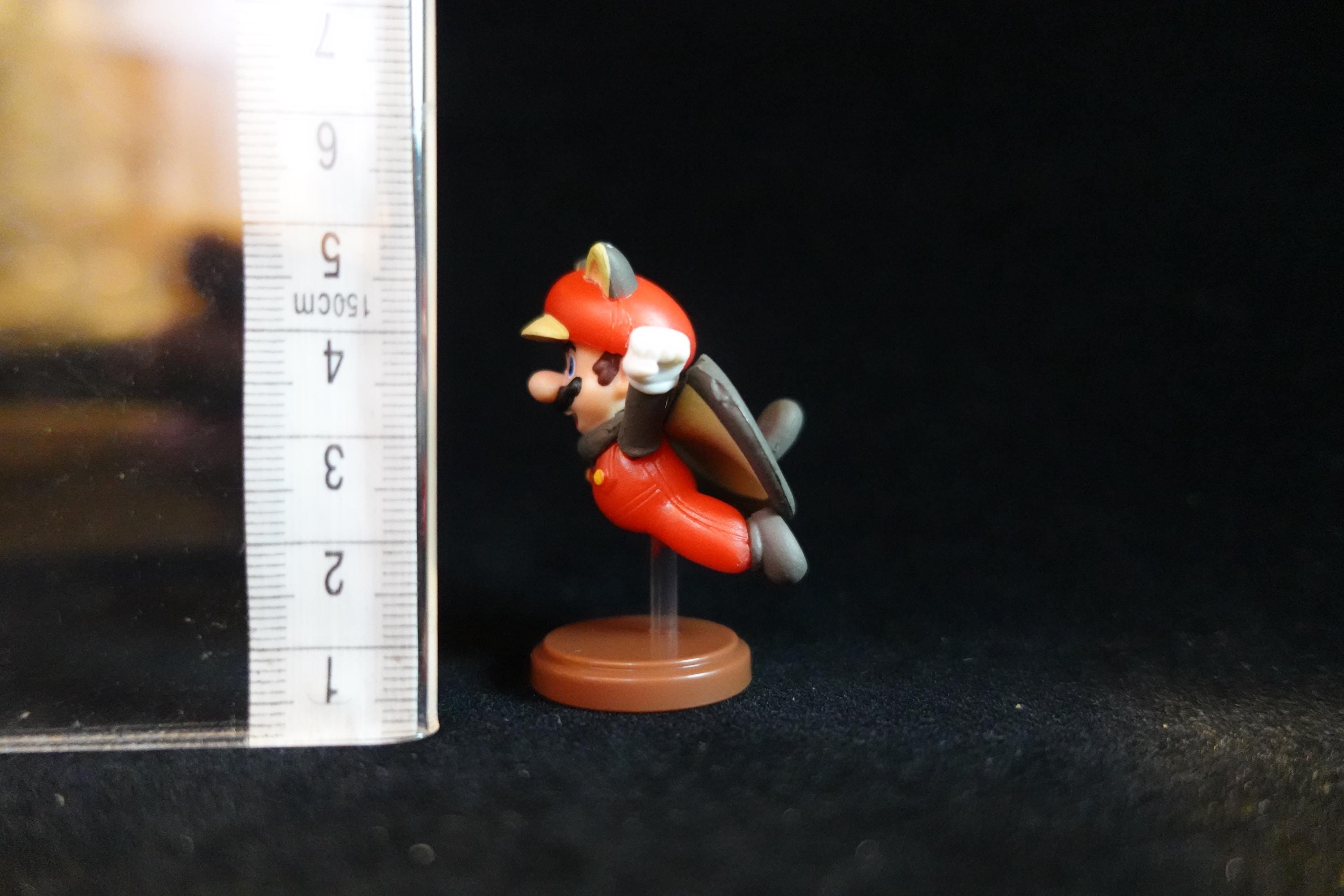 Super Mario 35th Anniversary Furuta Japan Super Mario Figure Flying Squirrel Mario