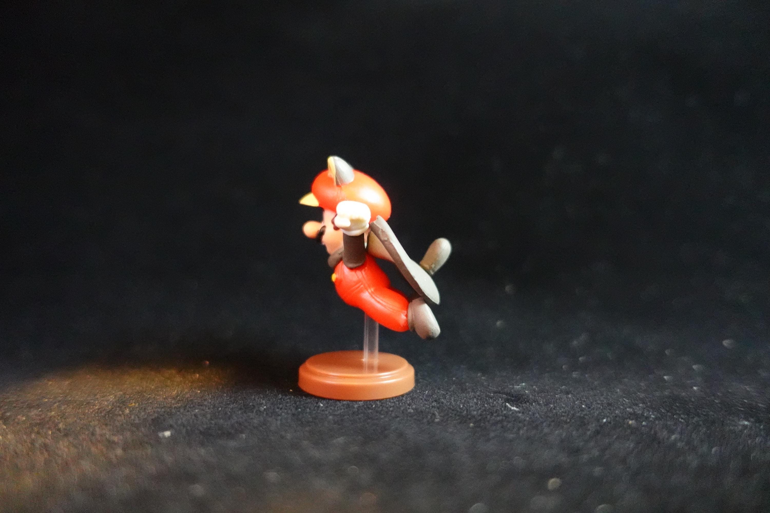 Super Mario 35th Anniversary Furuta Japan Super Mario Figure Flying Squirrel Mario