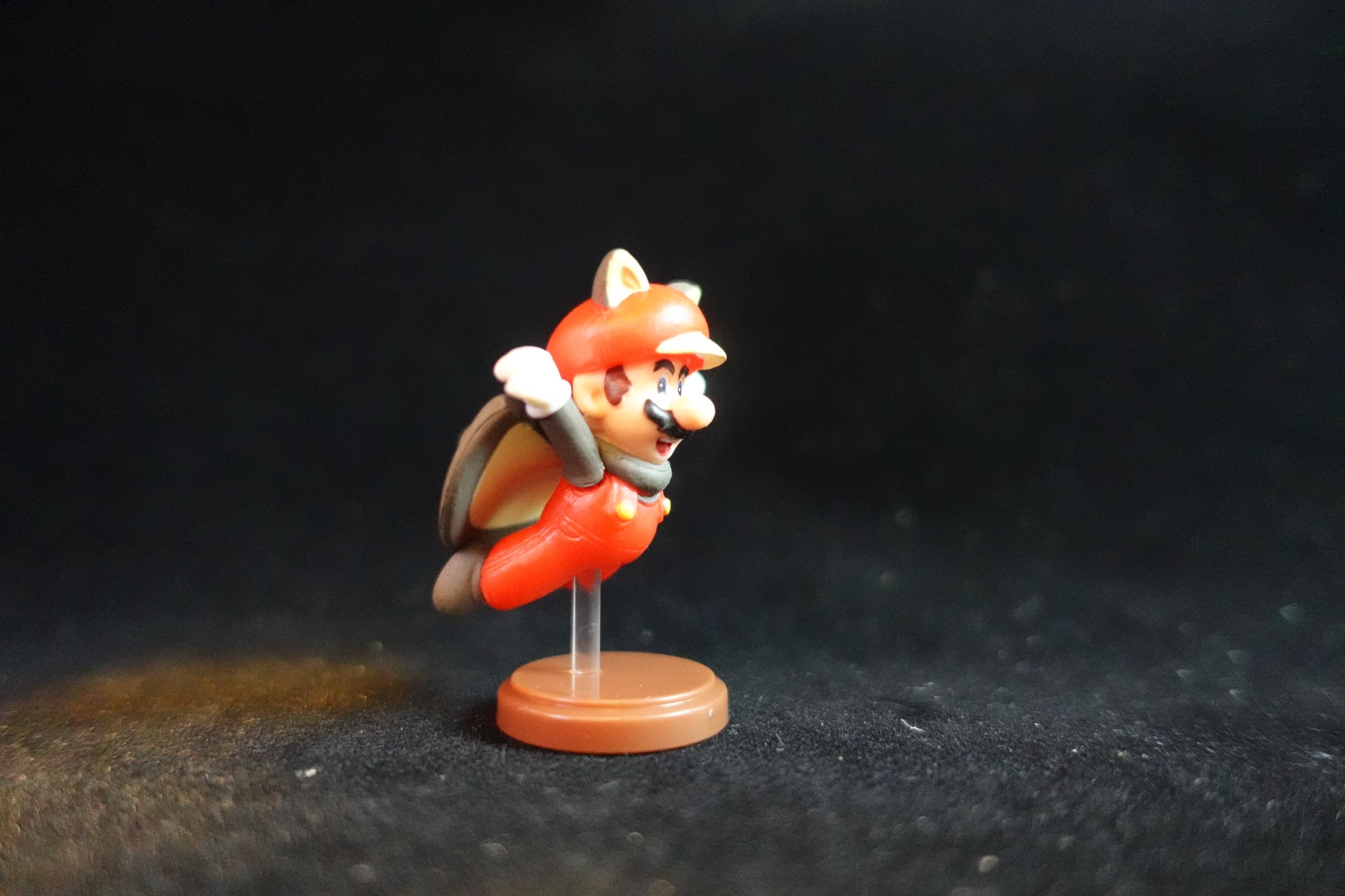 Super Mario 35th Anniversary Furuta Japan Super Mario Figure Flying Squirrel Mario