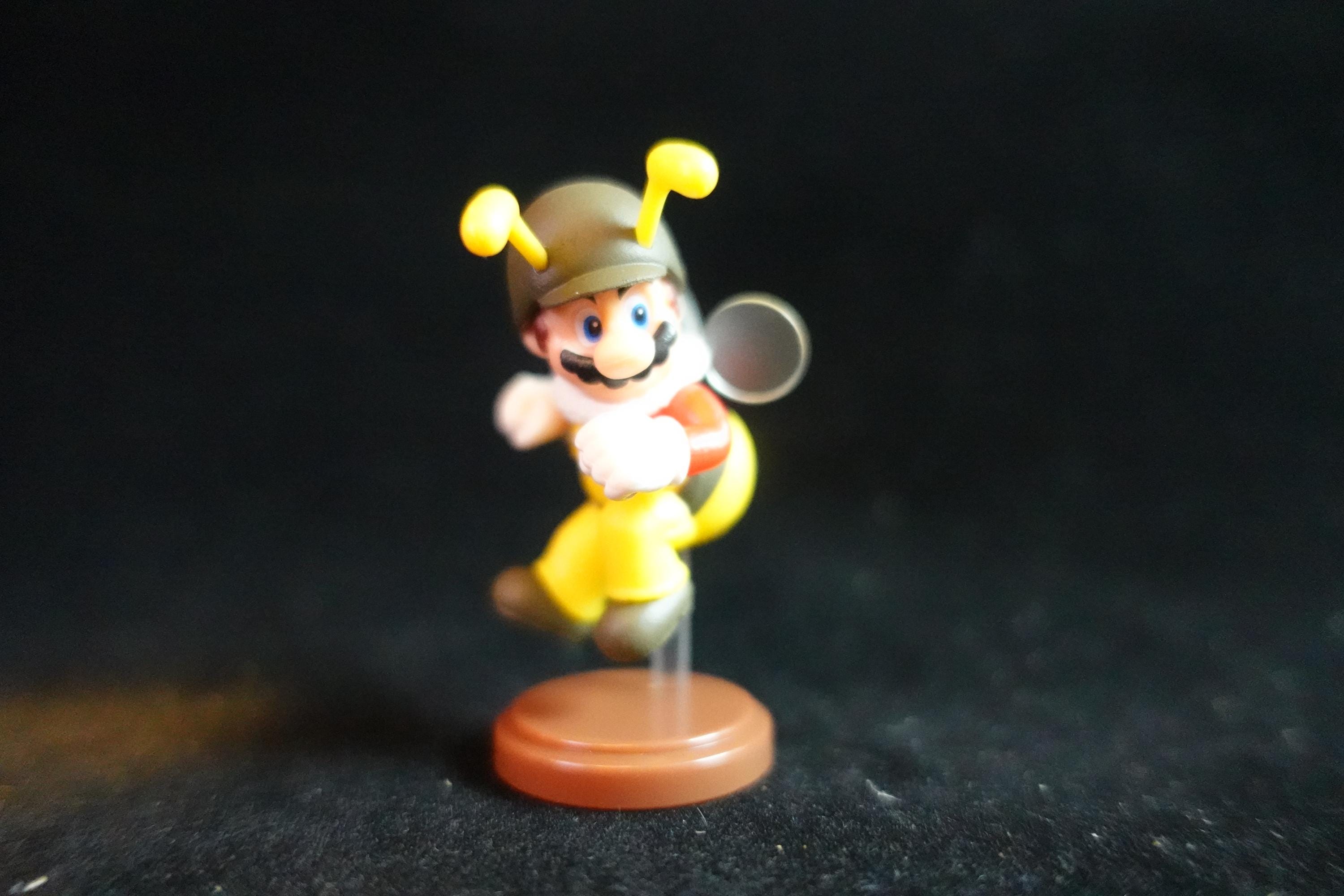 Super Mario 35th Anniversary Furuta Japan Super Mario Figure Flying Bee Mario