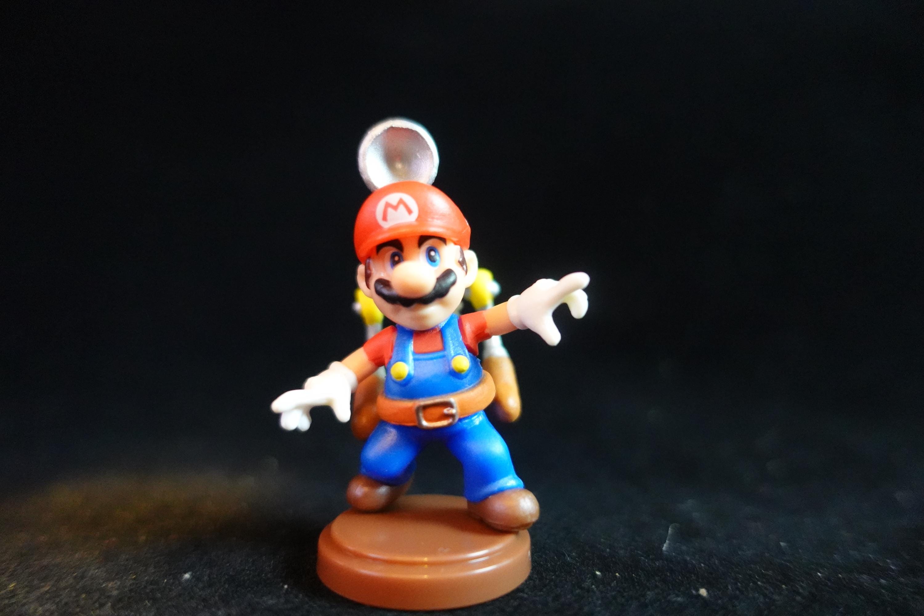Super Mario 35th Anniversary Furuta Japan Super Mario Figure Sunshine PUMP Mario