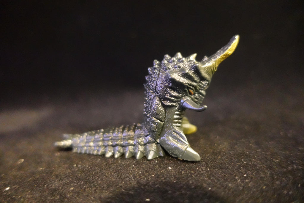 Godzilla Toho 1992 BATTRA Larva Bandai HG Series