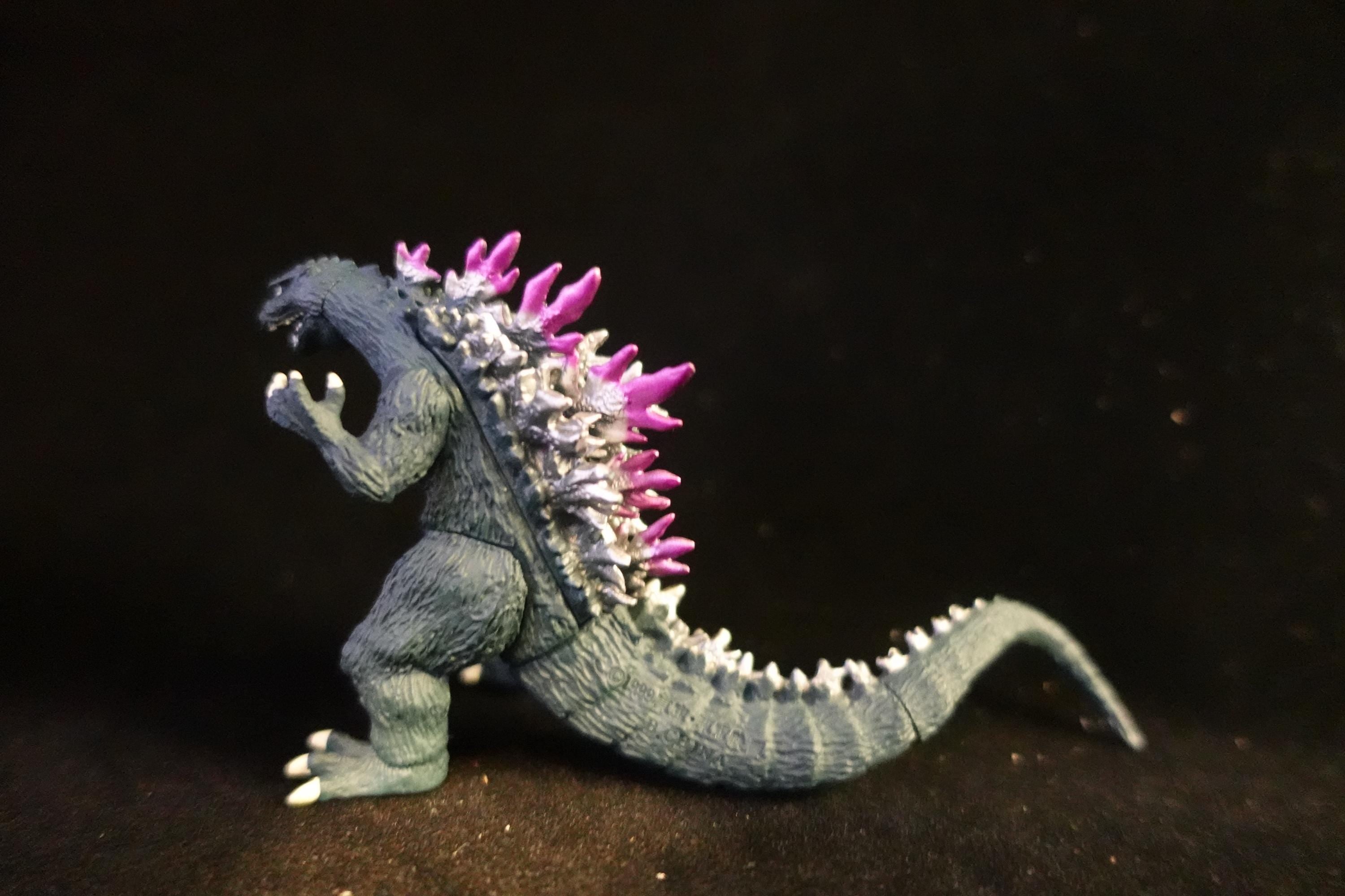 Godzilla Toho Figure 1999 Godzilla Figure Bandai HG Series