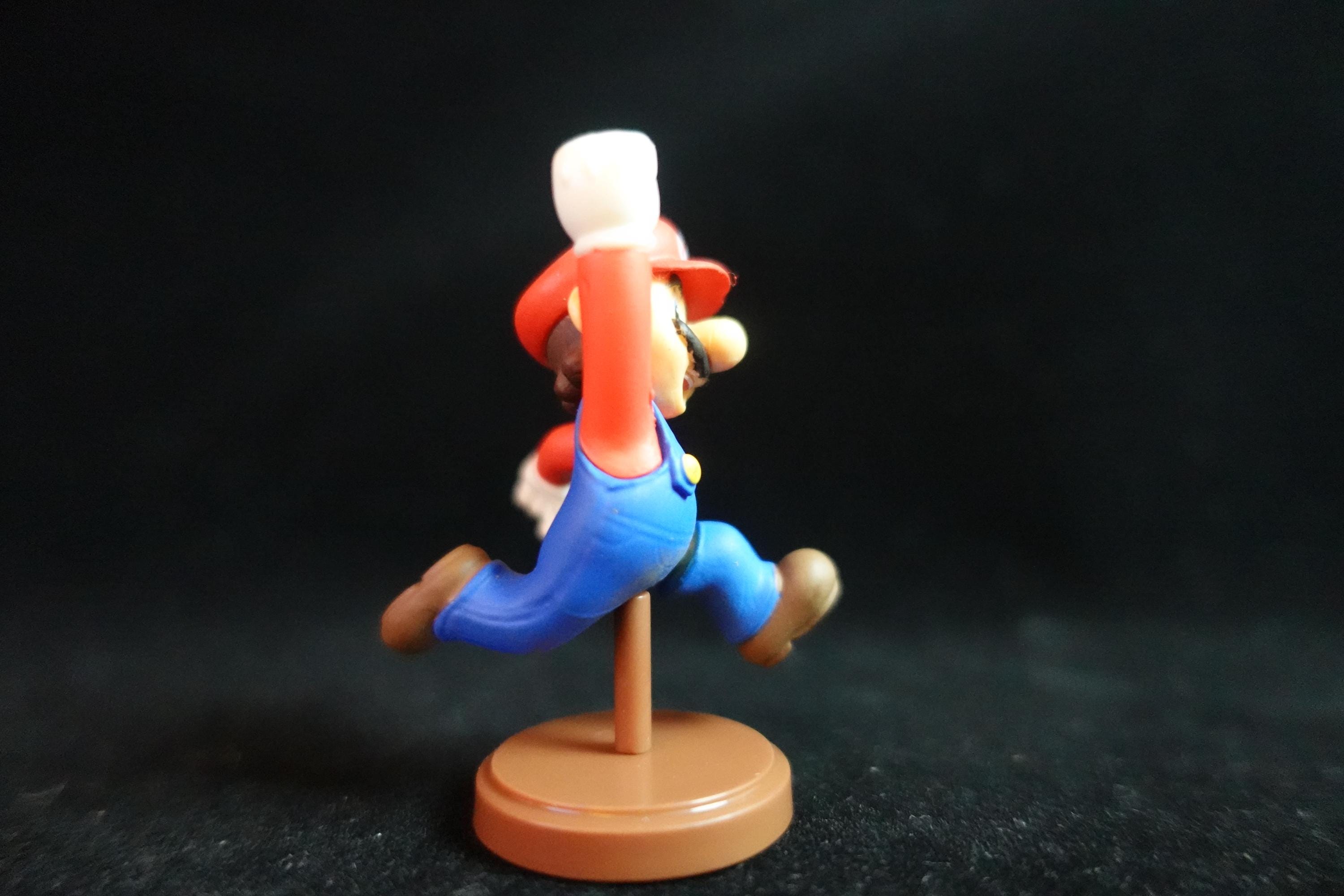 Super Mario Bros Figure Mario Furuta