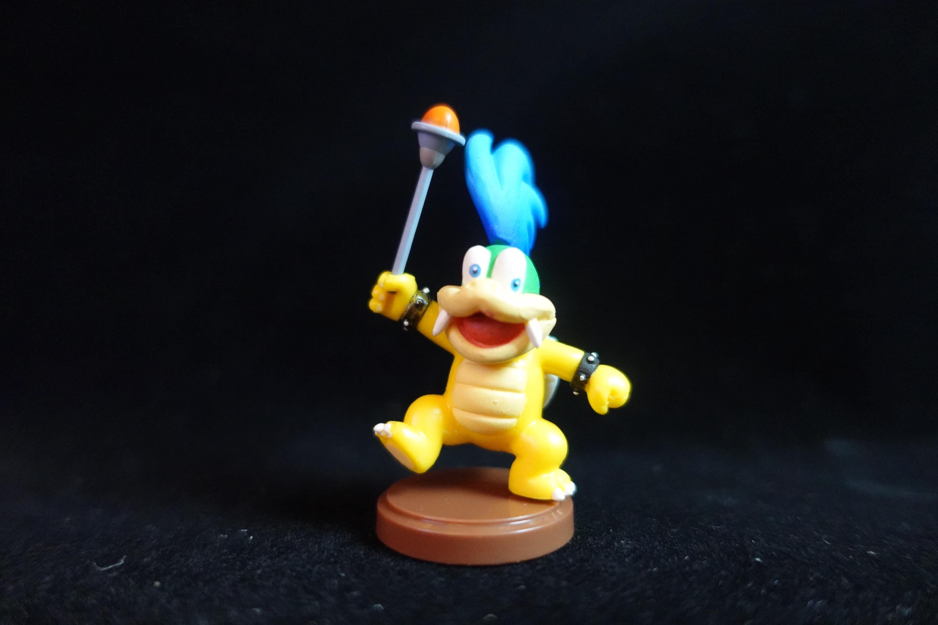 Super Mario Bros Figure Larry Koopa Furuta