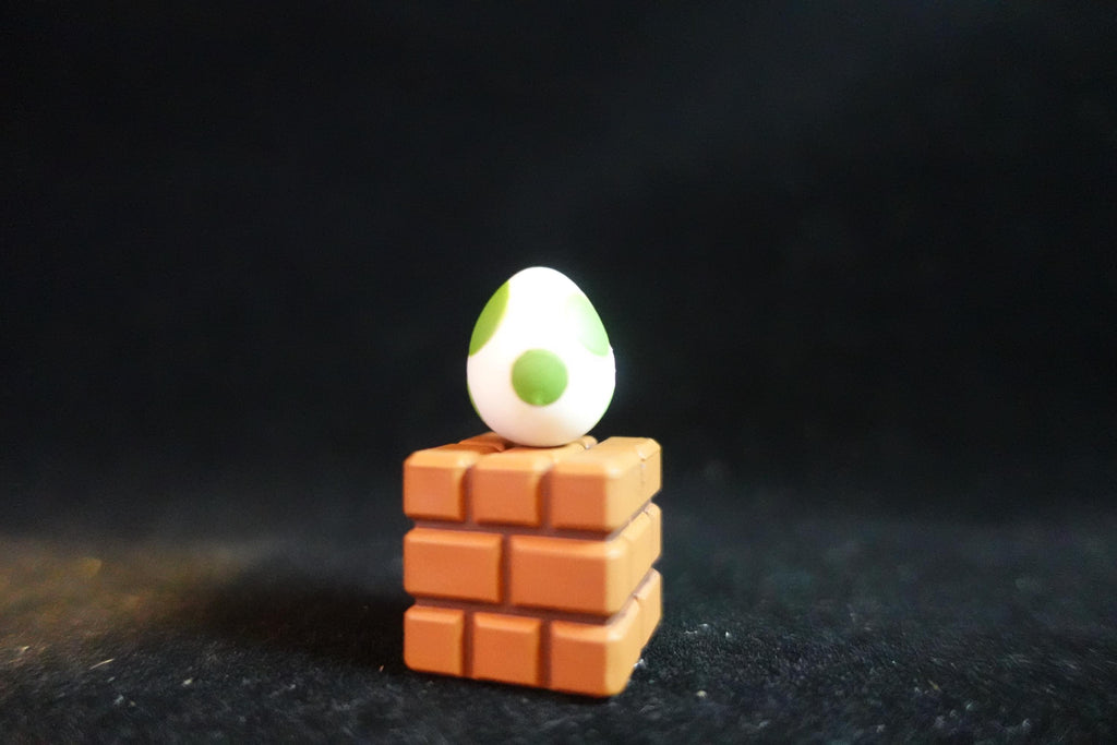 Super Mario Bros Figure Yoshi's Egg Green Furuta