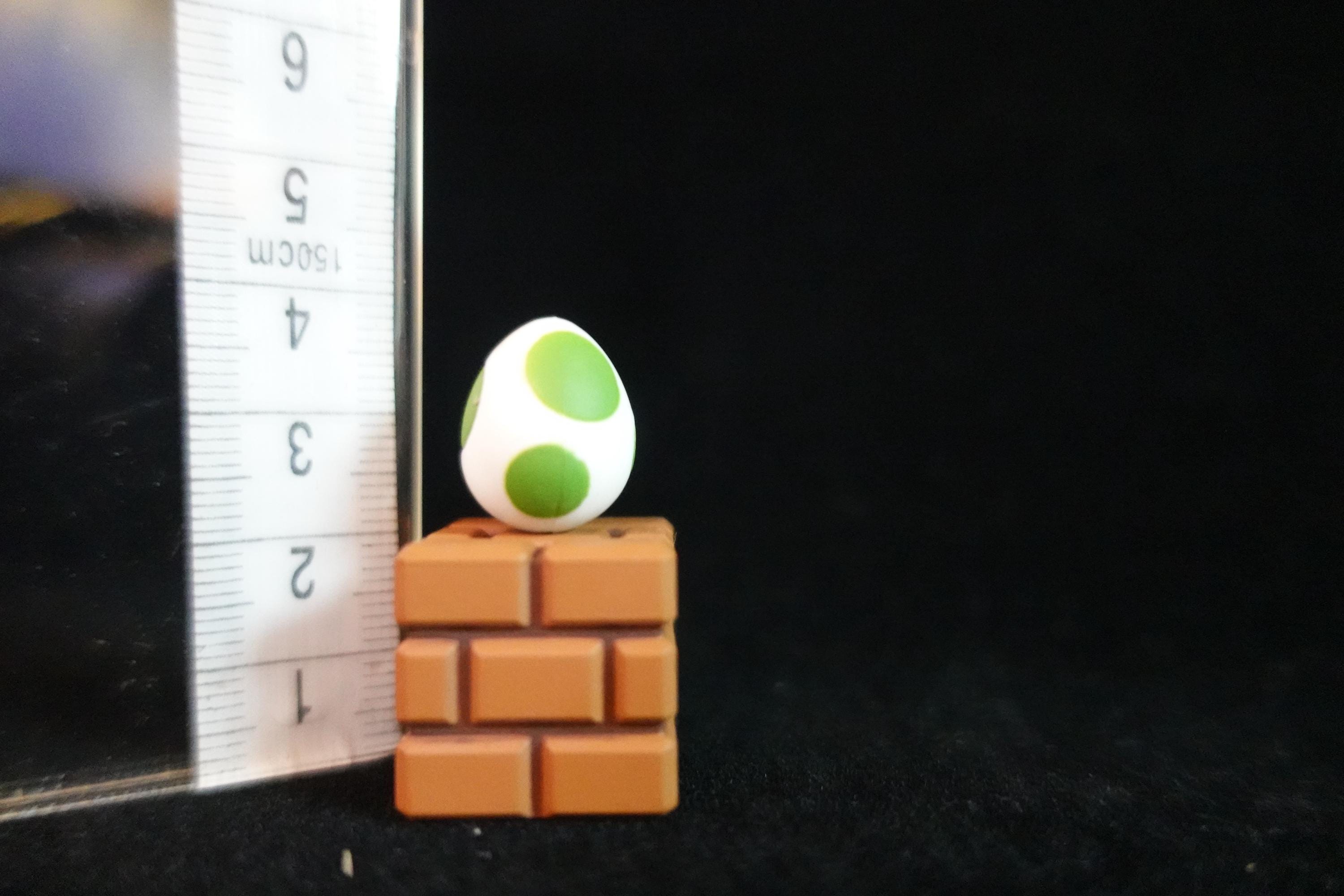 Super Mario Bros Figure Yoshi's Egg Green Furuta