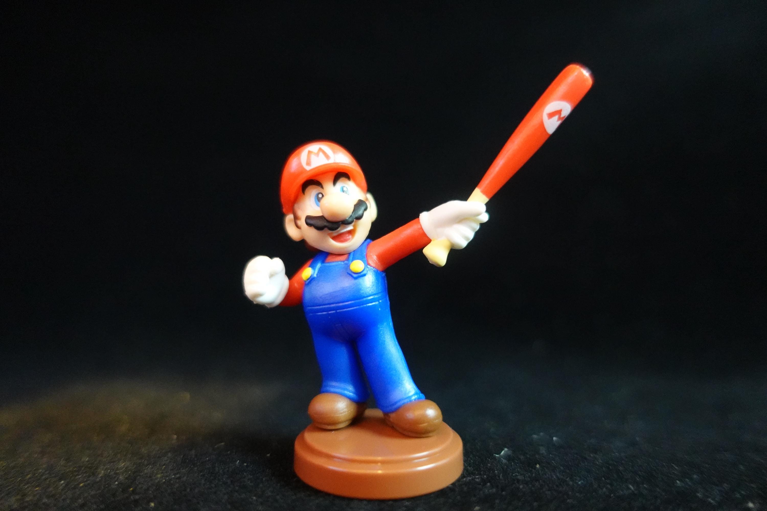 Super Mario Sport Figure Mario Baseball Furuta