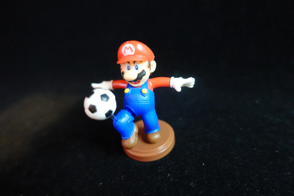 Super Mario Sport Figure Mario Football Furuta