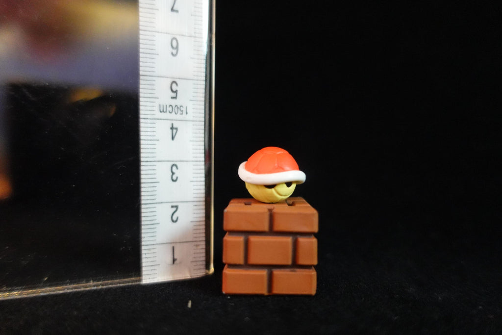 Super Mario 3 Figure Red Shell Furuta