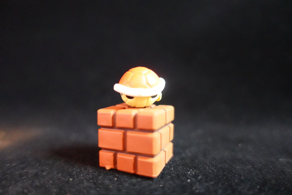 Super Mario 3 Figure Red Shell Furuta