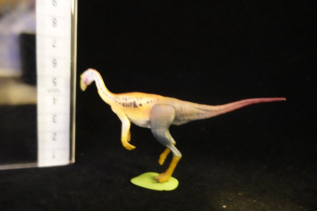 Kaiyodo UHA Dinotales Series 2 Struthiomimus