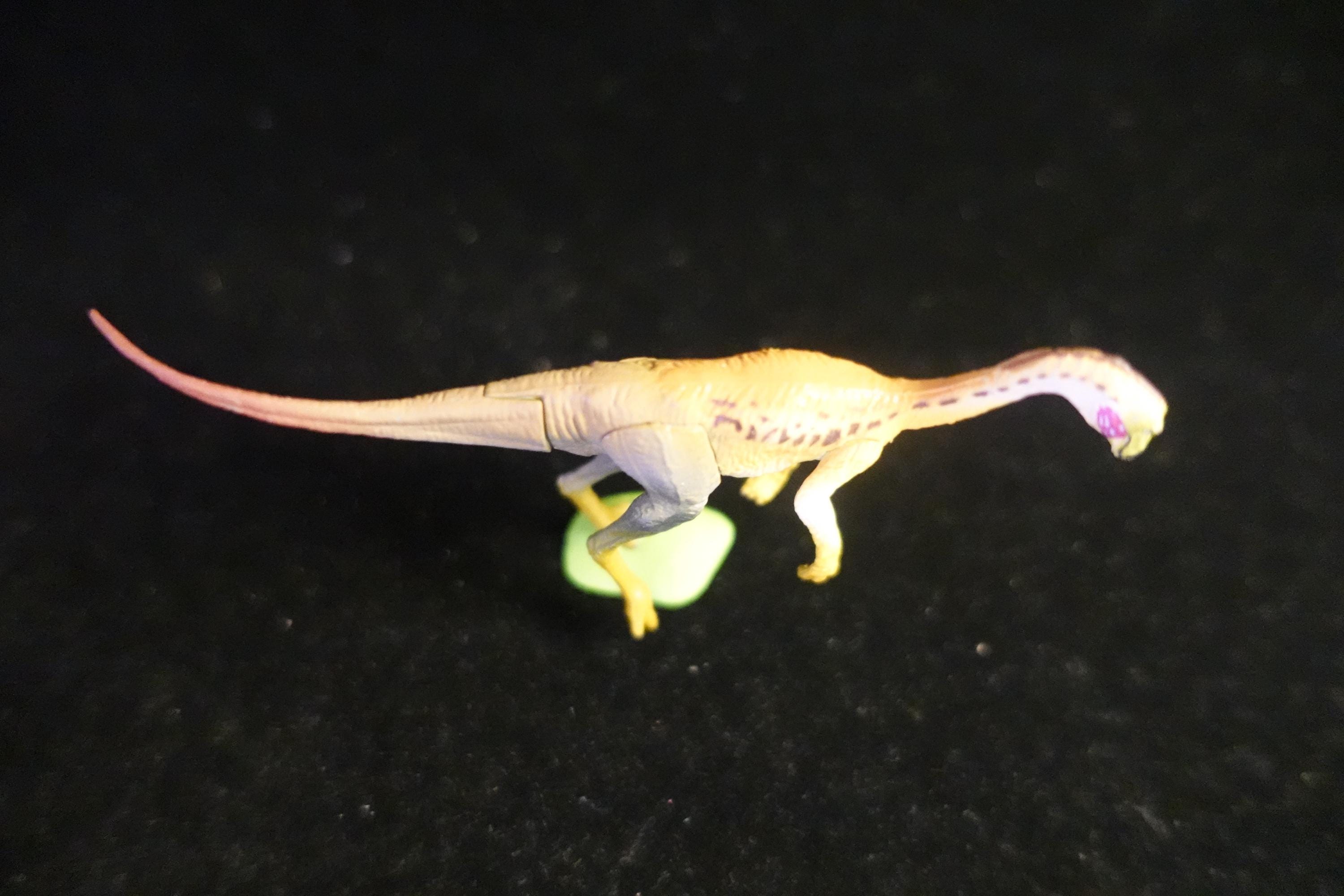 Kaiyodo UHA Dinotales Series 2 Struthiomimus