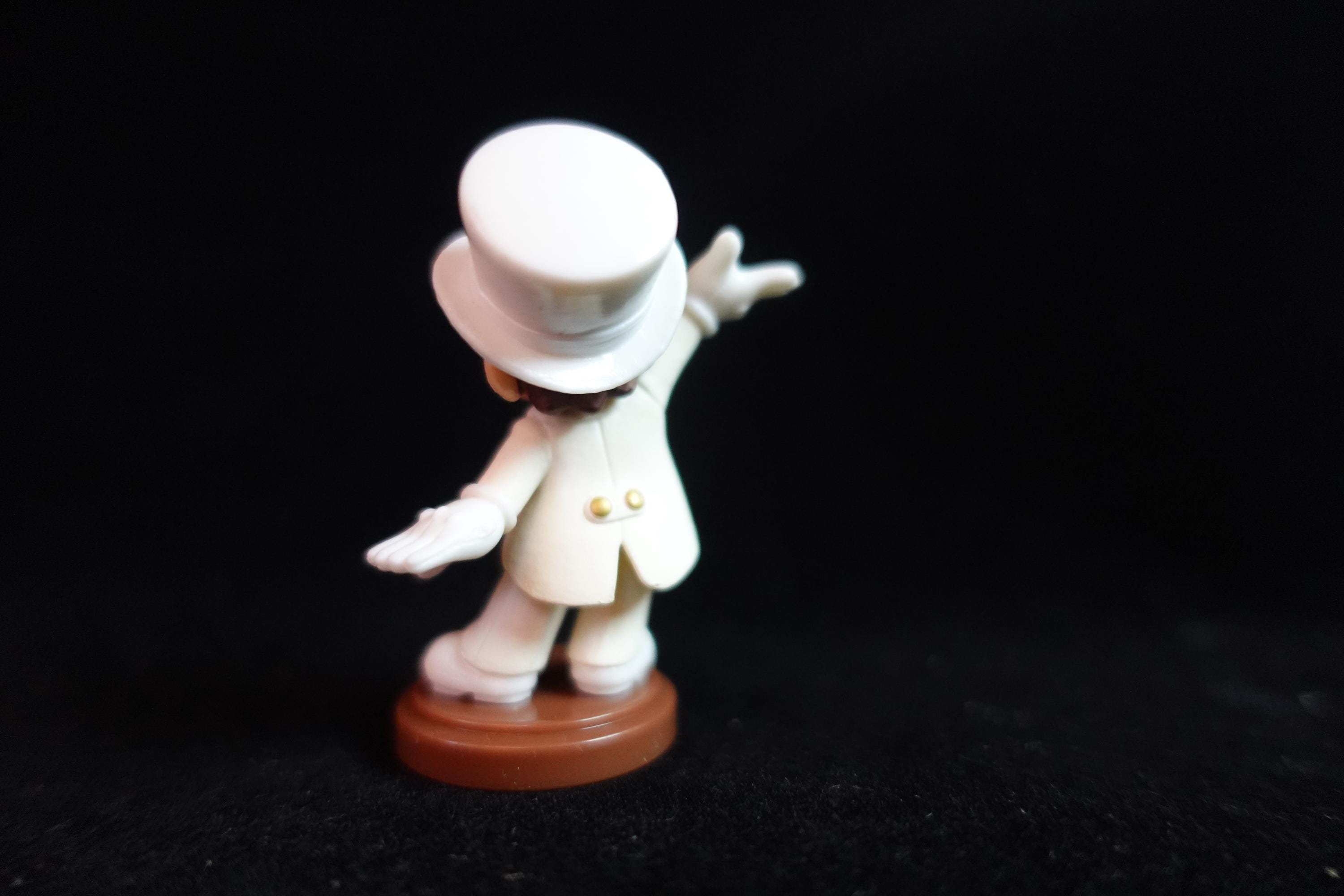 Super Mario Odyssey 3 Figure Mario Wedding Suit