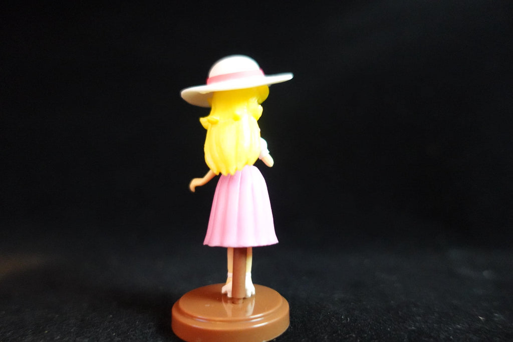 Super Mario Odyssey 3 Figure Pricess Peach