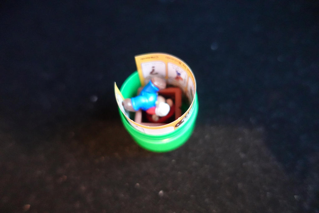 Super Mario 30th Anniversary Figure Mini Mario on the block