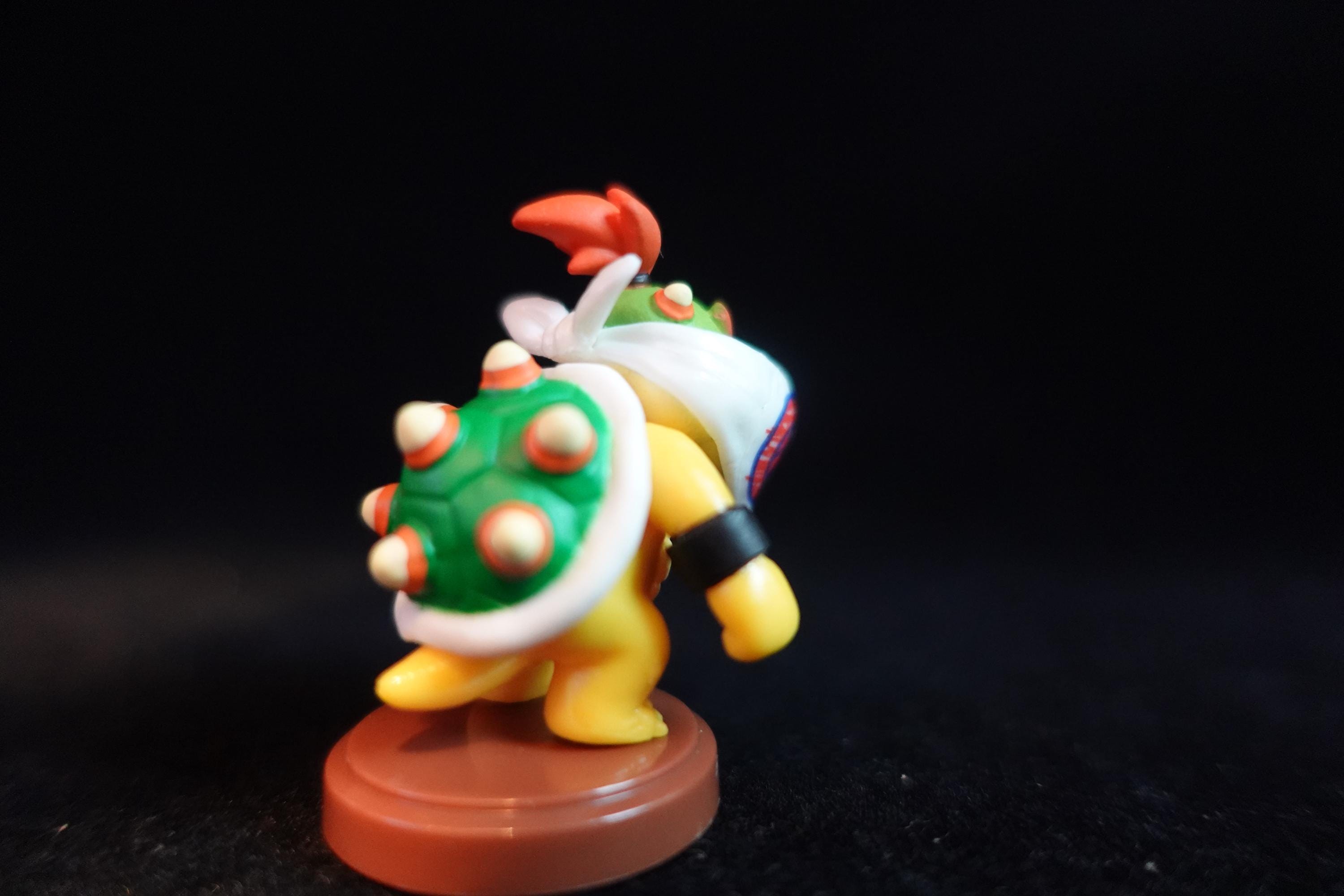 New Super Mario Bros Wii 3 Figure Bowser Jr