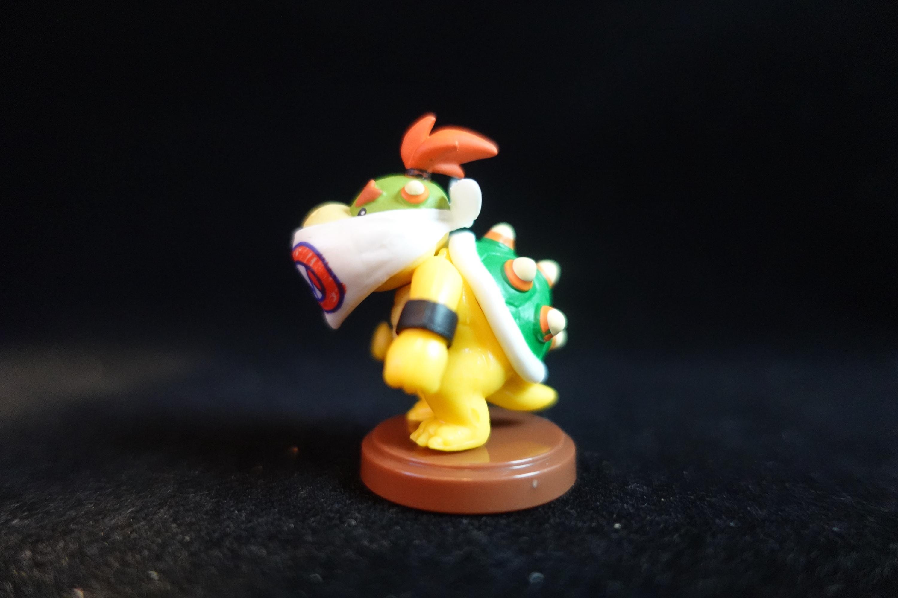 New Super Mario Bros Wii 3 Figure Bowser Jr