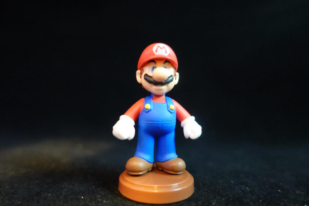 New Super Mario Bros Wii 3 Figure Mario