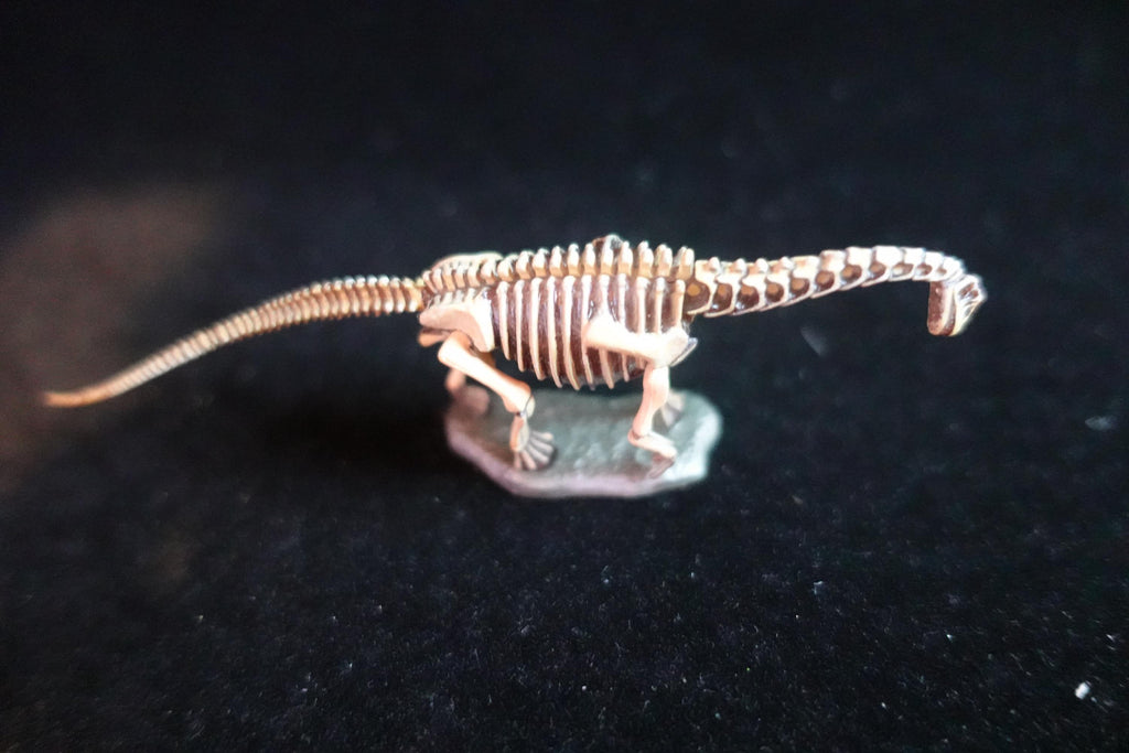 Kaiyodo Dinotales 7 Lawson Edition Part 2 Camarasaurus B