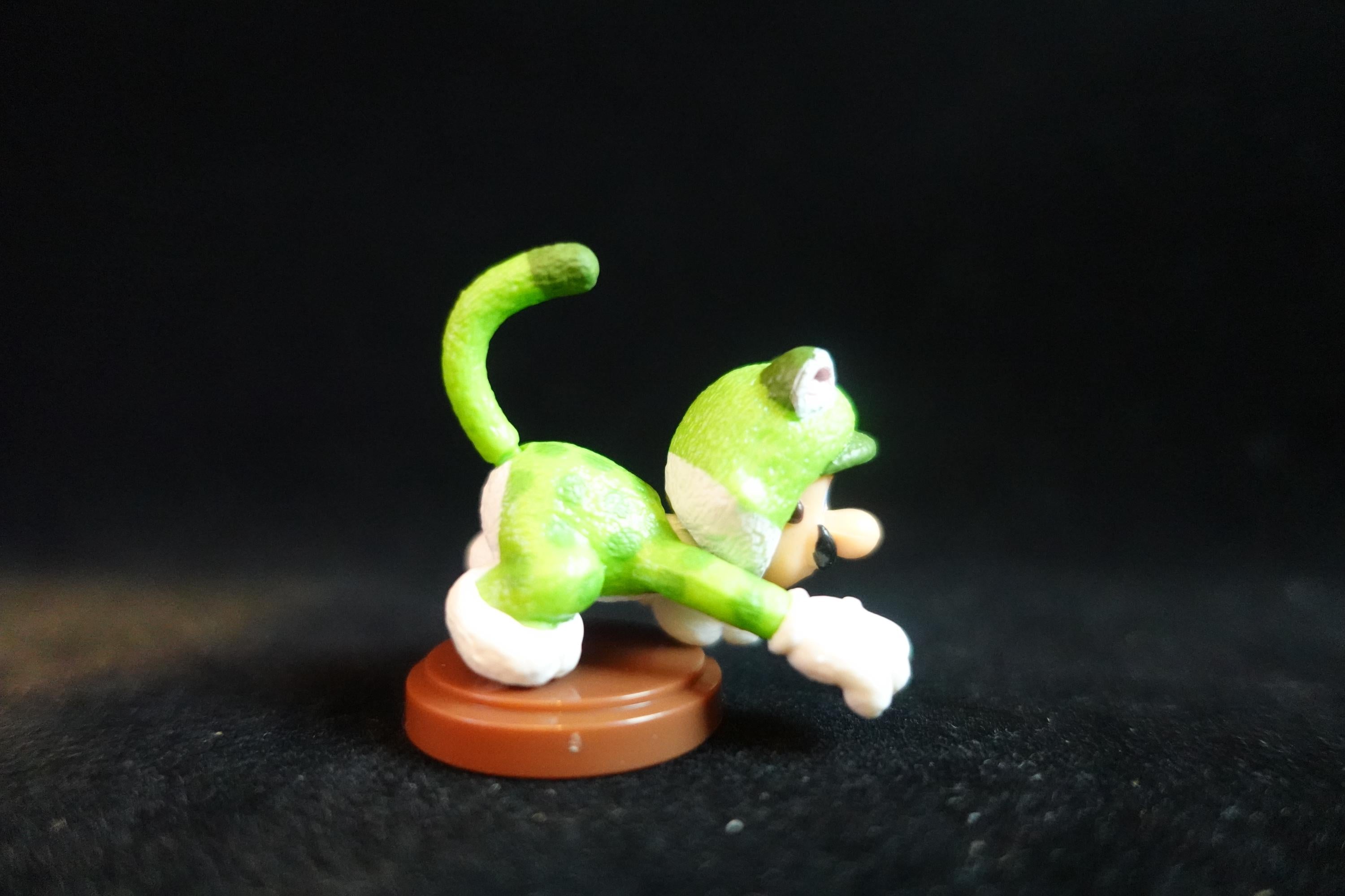 Super Mario 3D World + Fury World Figure Cat Luigi Mario Furuta