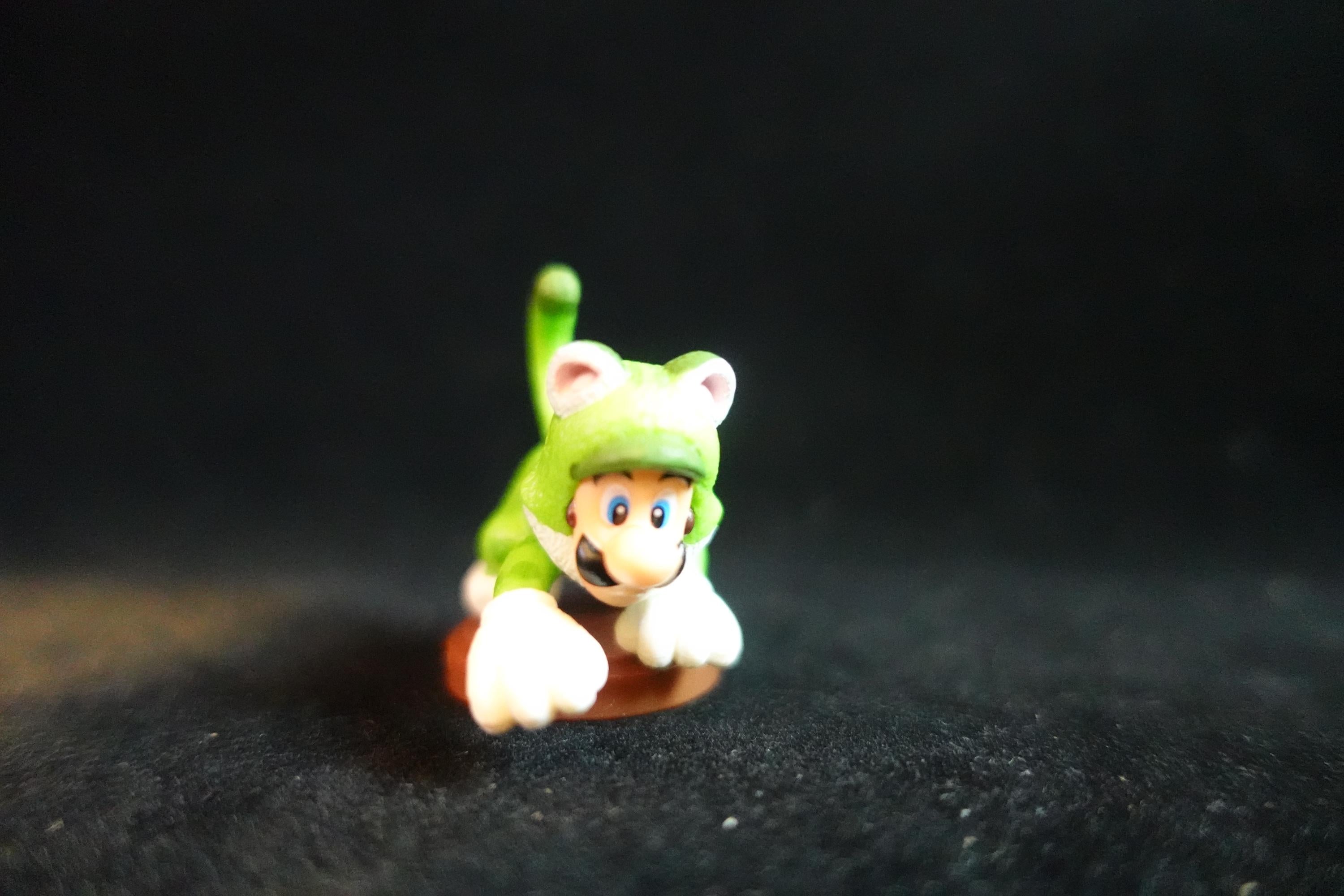 Super Mario 3D World + Fury World Figure Cat Luigi Mario Furuta