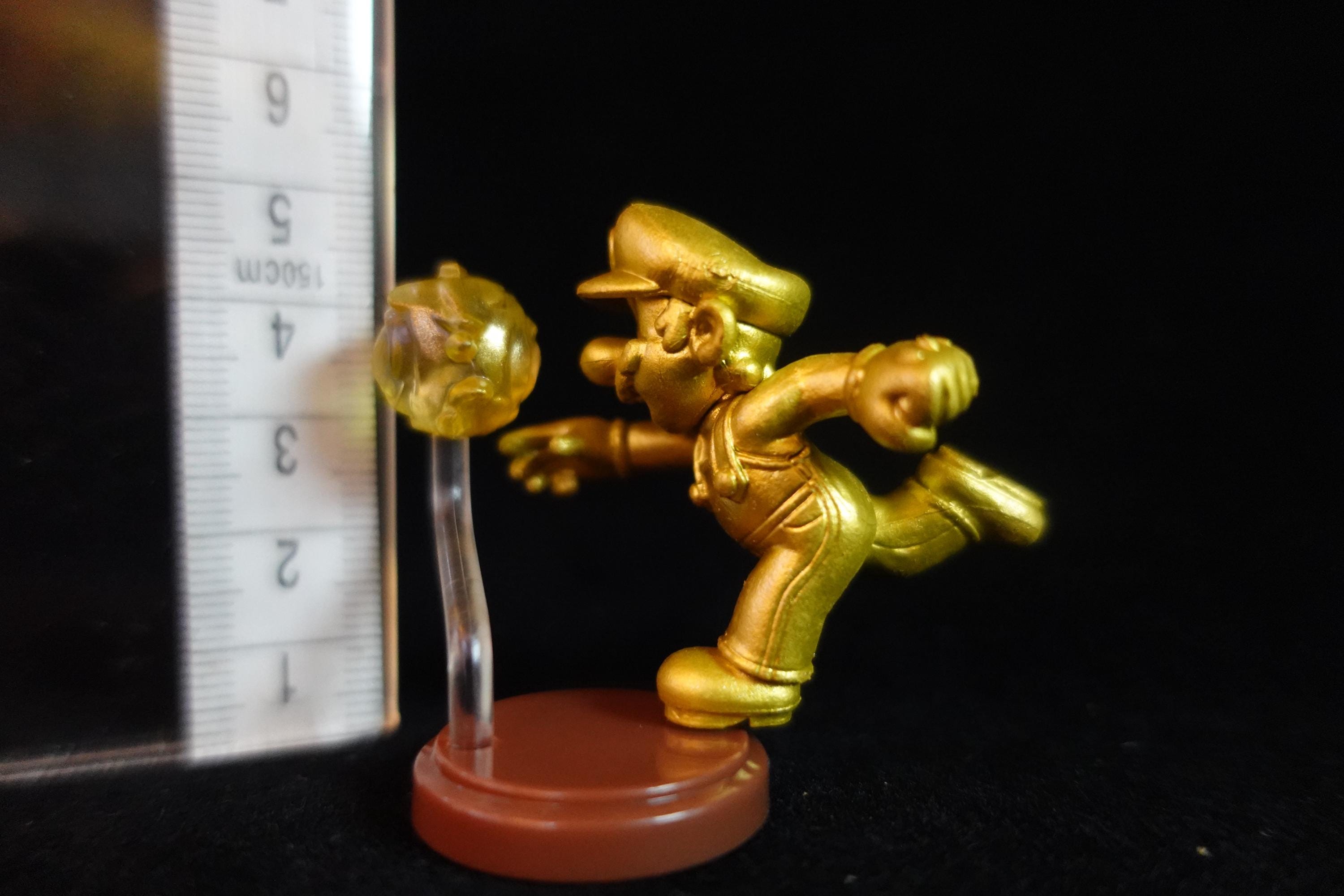 Super Mario 35th Anniversary Furuta Japan Super Mario Figure Gold Mario