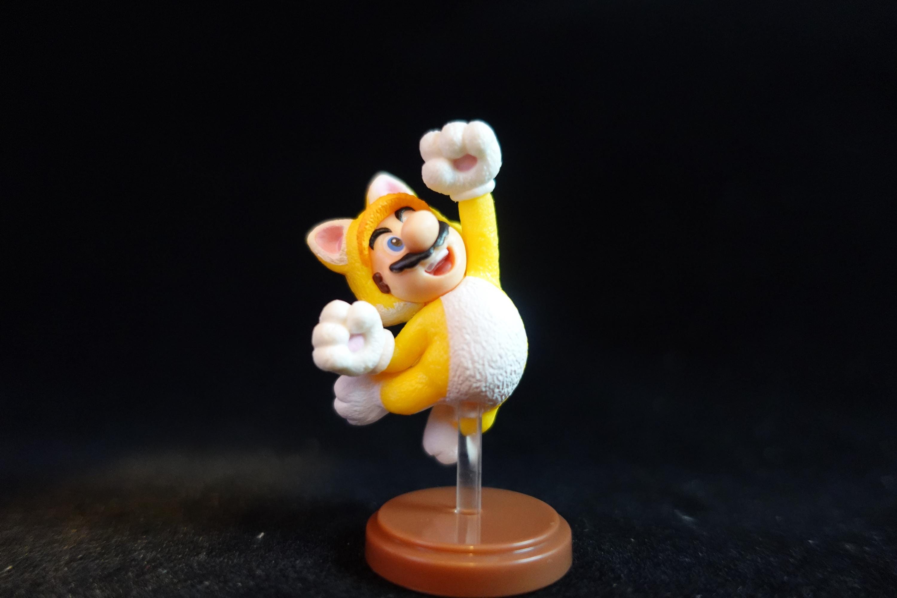 Super Mario 35th Anniversary Furuta Japan Super Mario Figure Flying Cat Mario